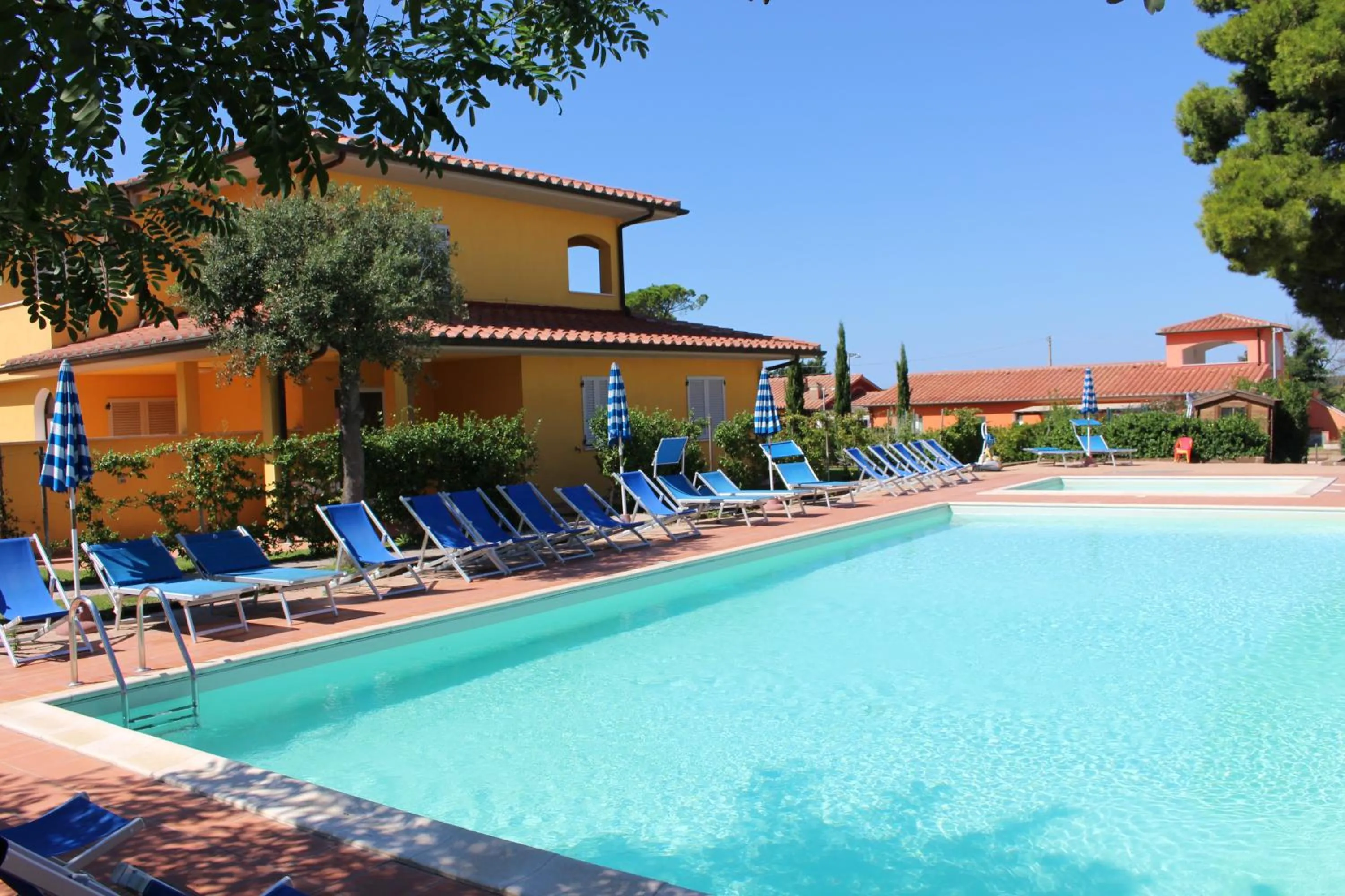 Garden view in Aba Village RTA