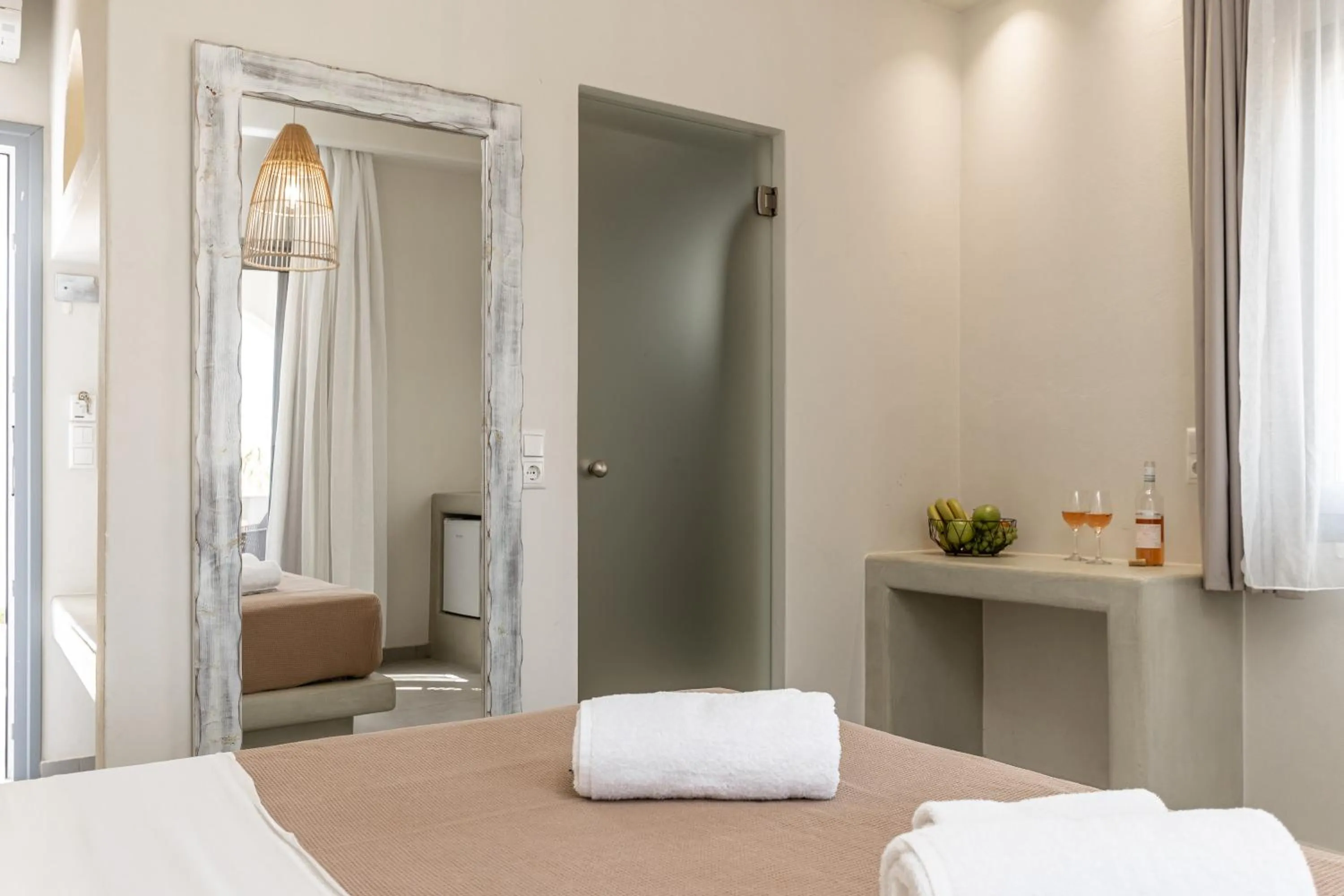 Bed in Plaka Hotel I