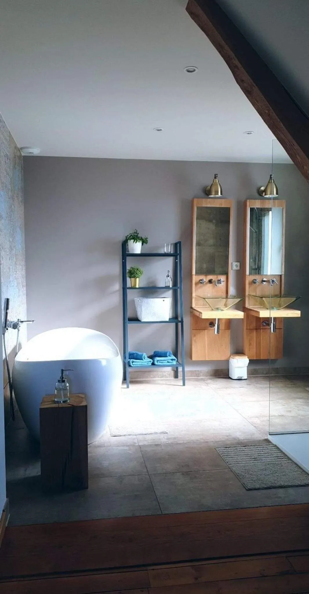 Bathroom in Théière & Couverts - Les Chambres