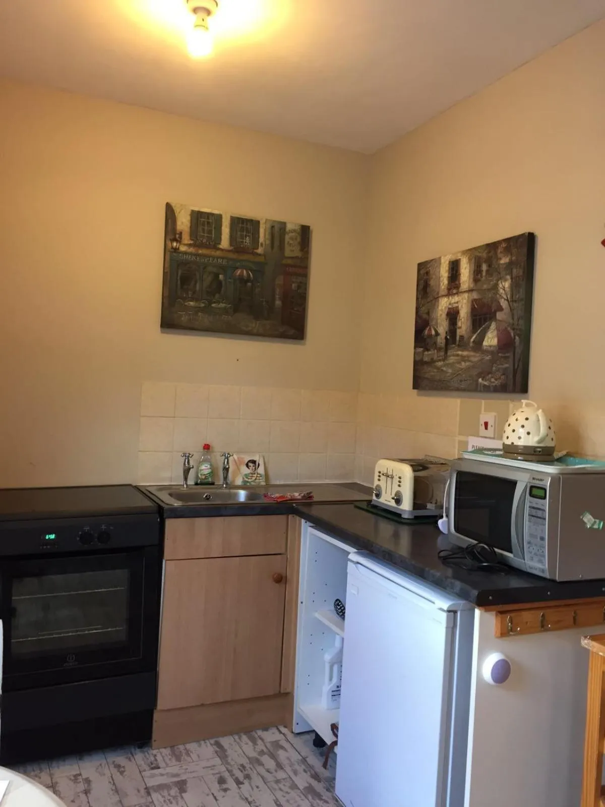 Church View B&B & Holiday Cottages