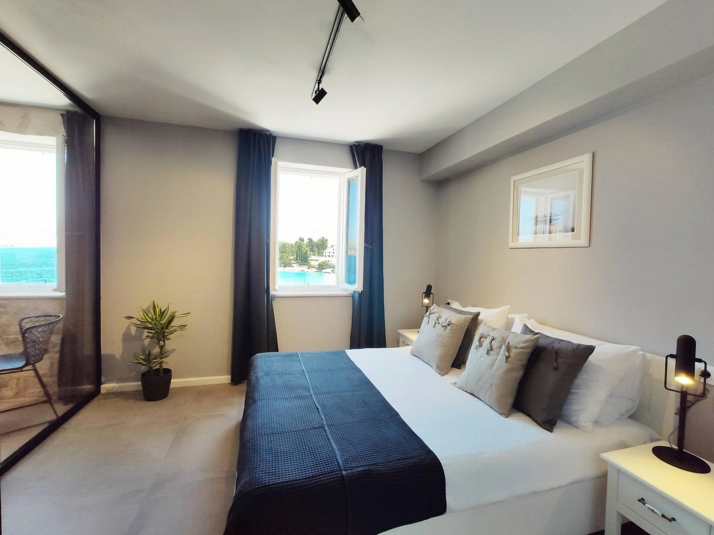 Bedroom, Bed in Hotel Korsal