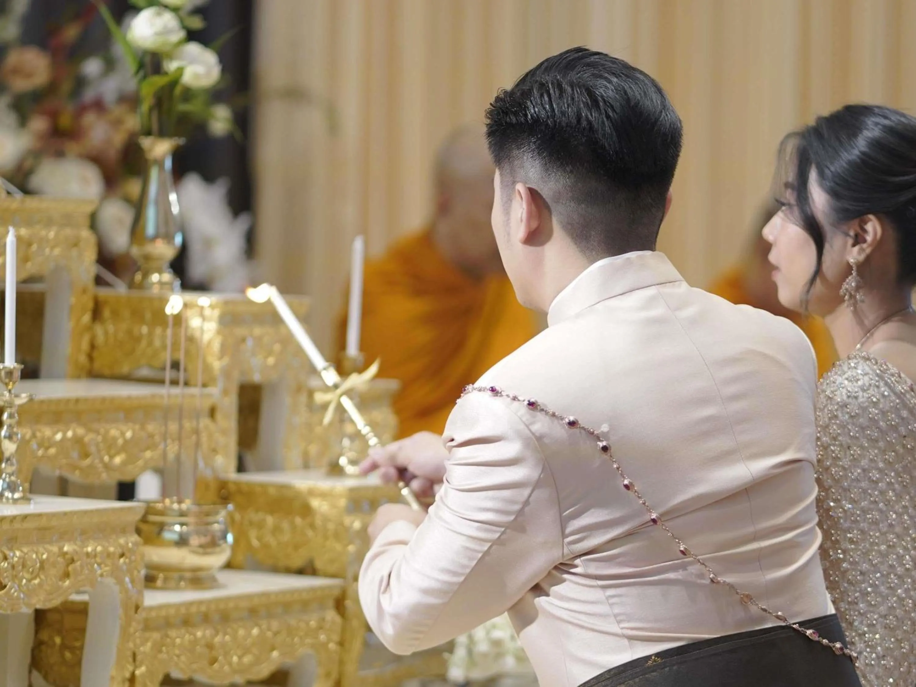 wedding in VIE Hotel Bangkok - MGallery Collection