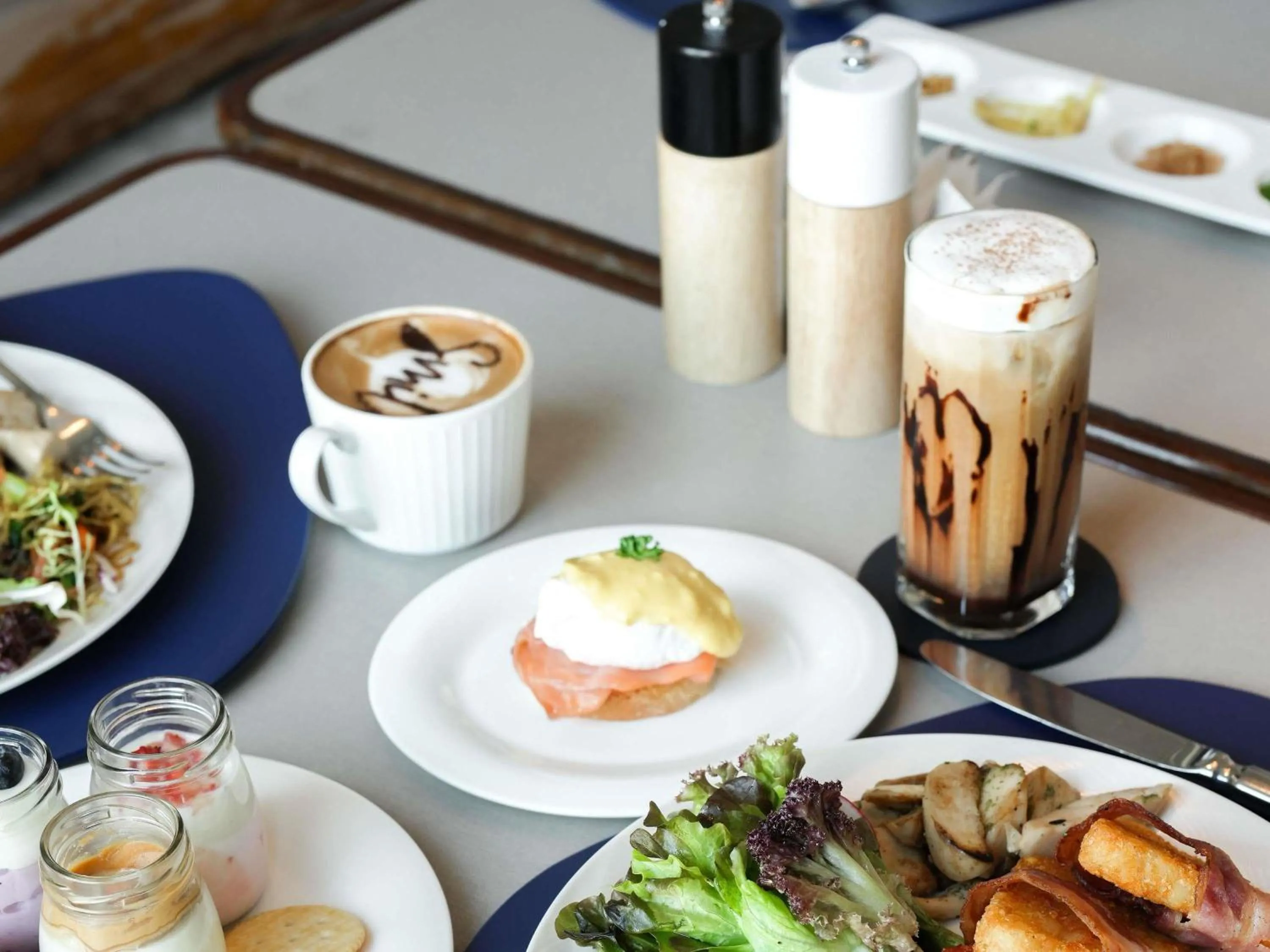 Breakfast in VIE Hotel Bangkok - MGallery Collection
