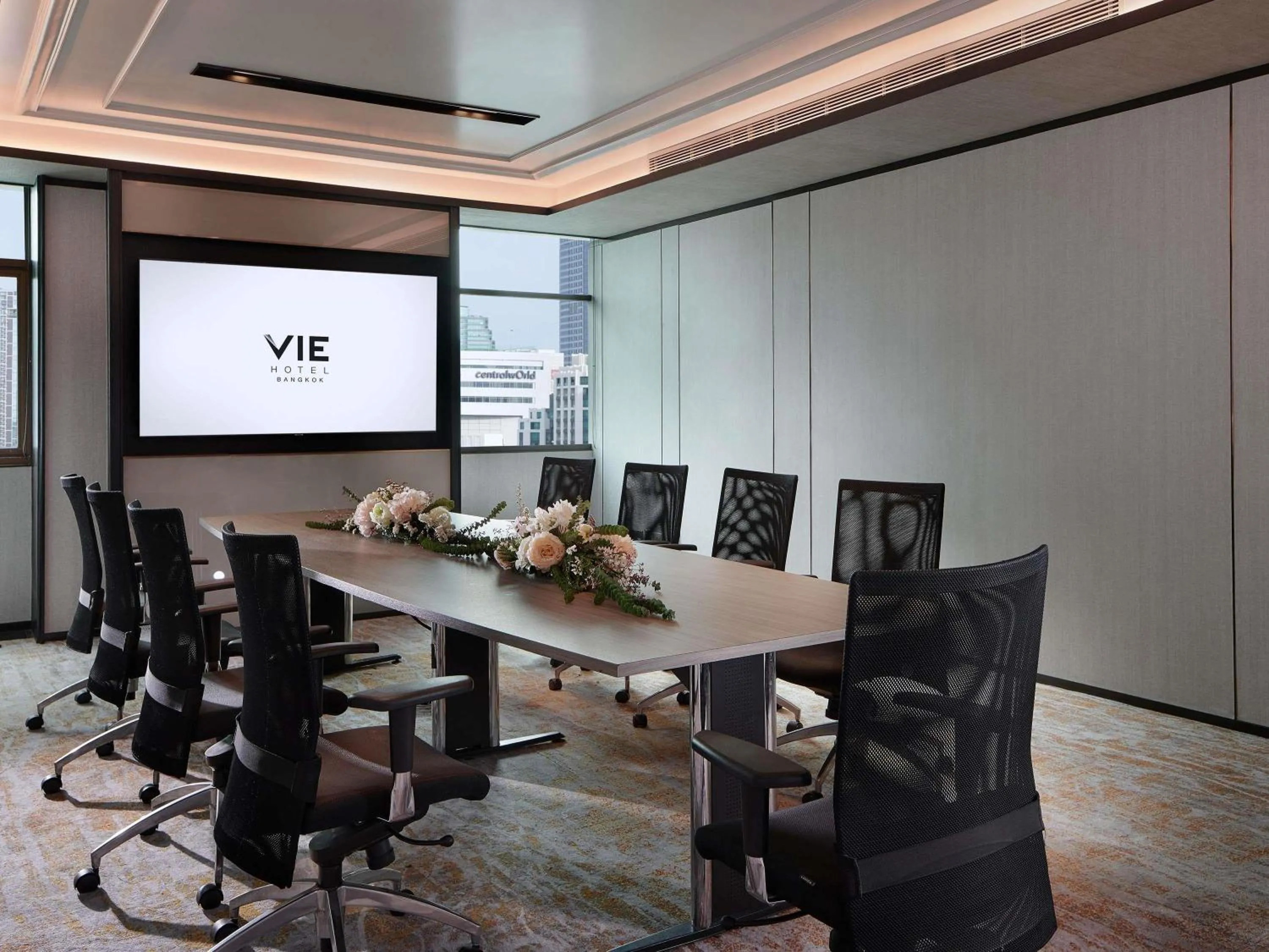 Meeting/conference room in VIE Hotel Bangkok - MGallery Collection