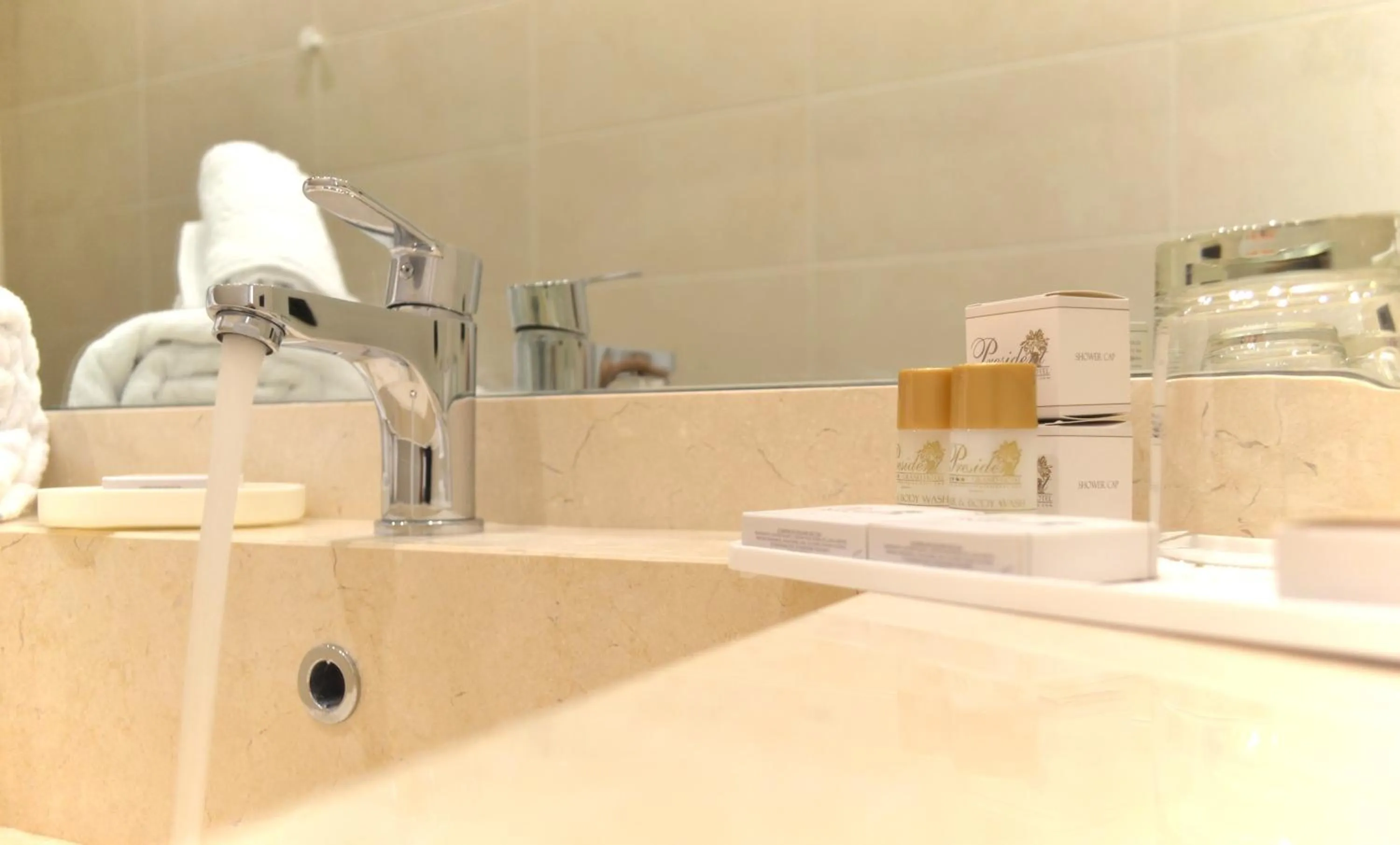 Bathroom in Grand Hotel President