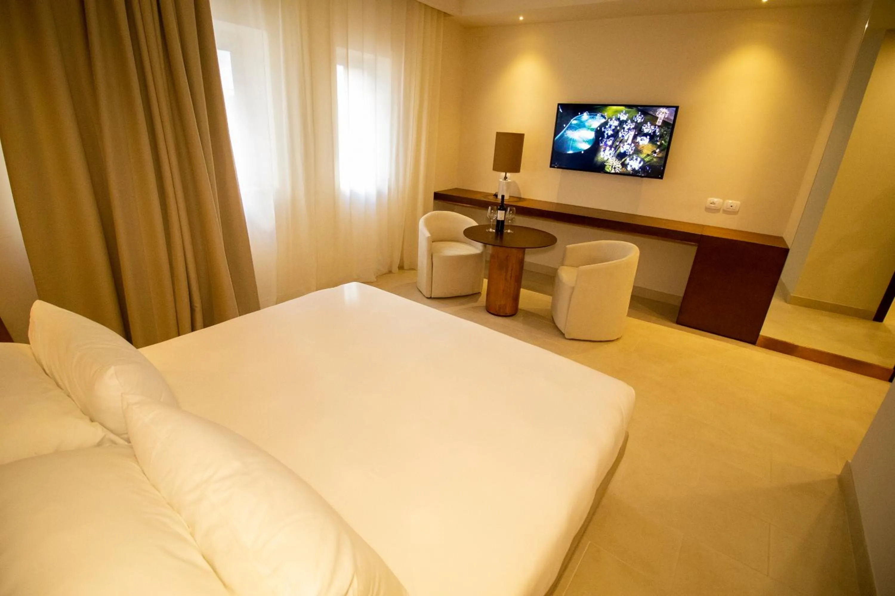 Bed in Grand Hotel President