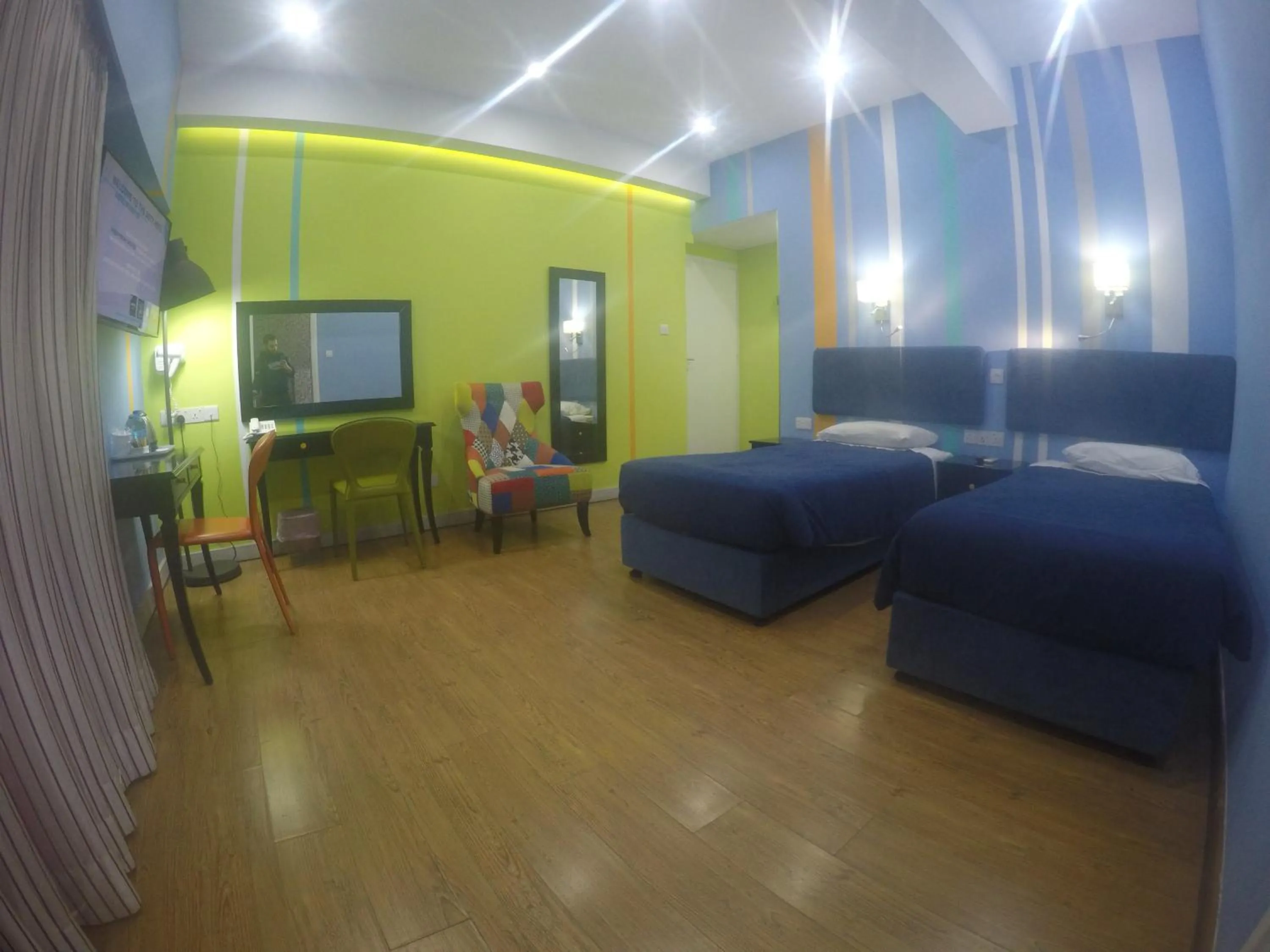 Photo of the whole room, Bed in Asty Hotel