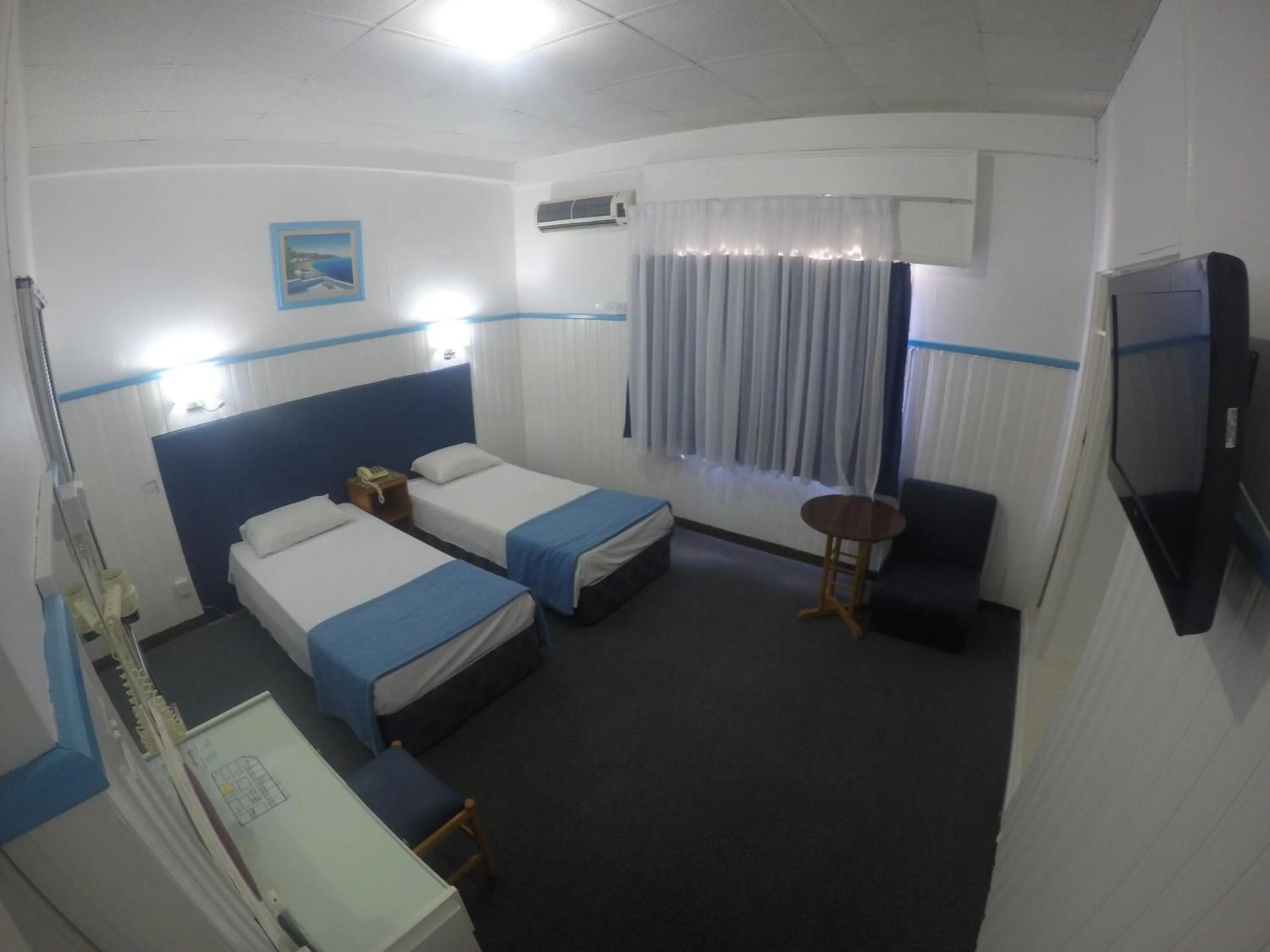 Photo of the whole room, Bed in Asty Hotel