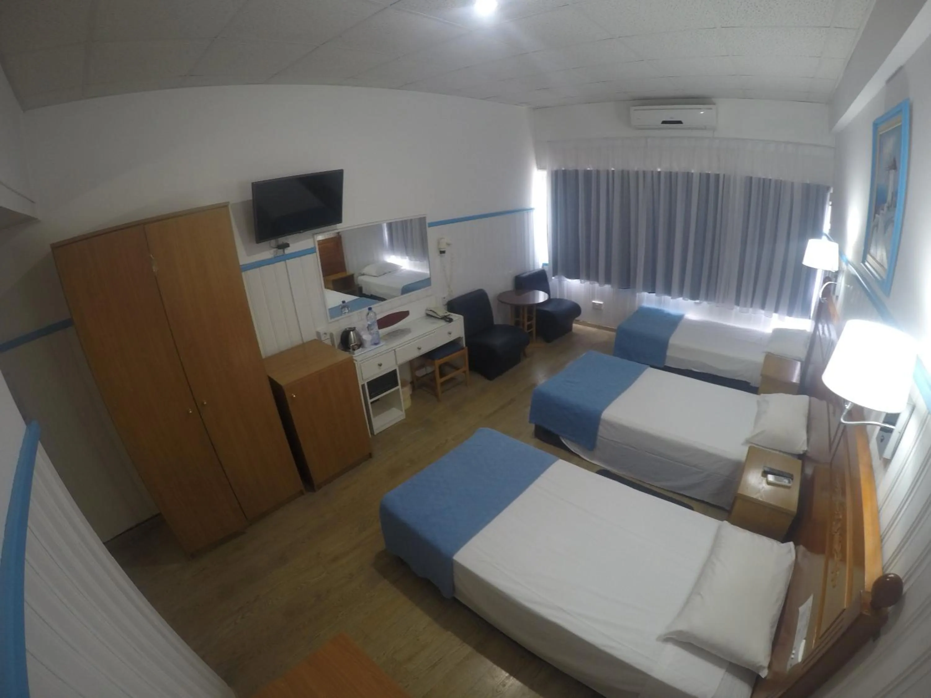 Photo of the whole room, Bed in Asty Hotel