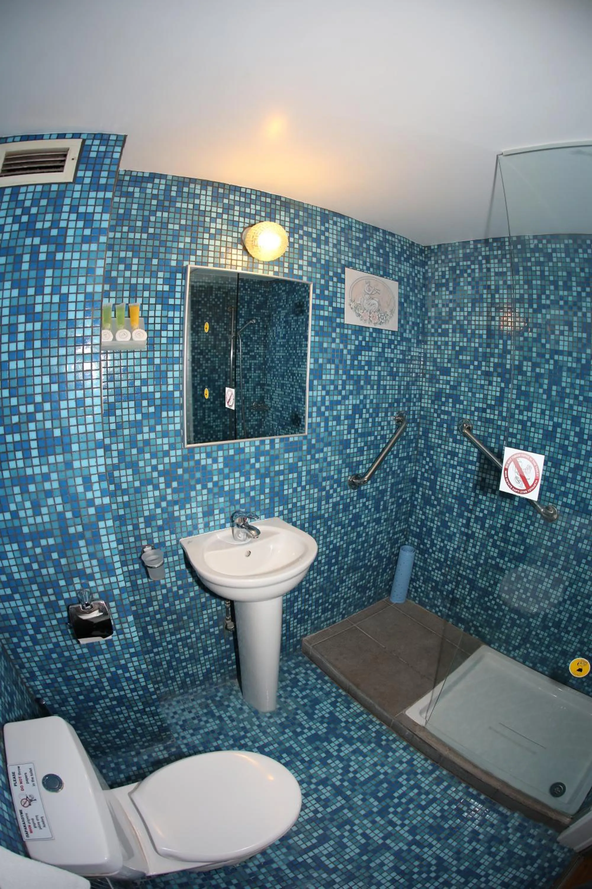 Bathroom in Asty Hotel