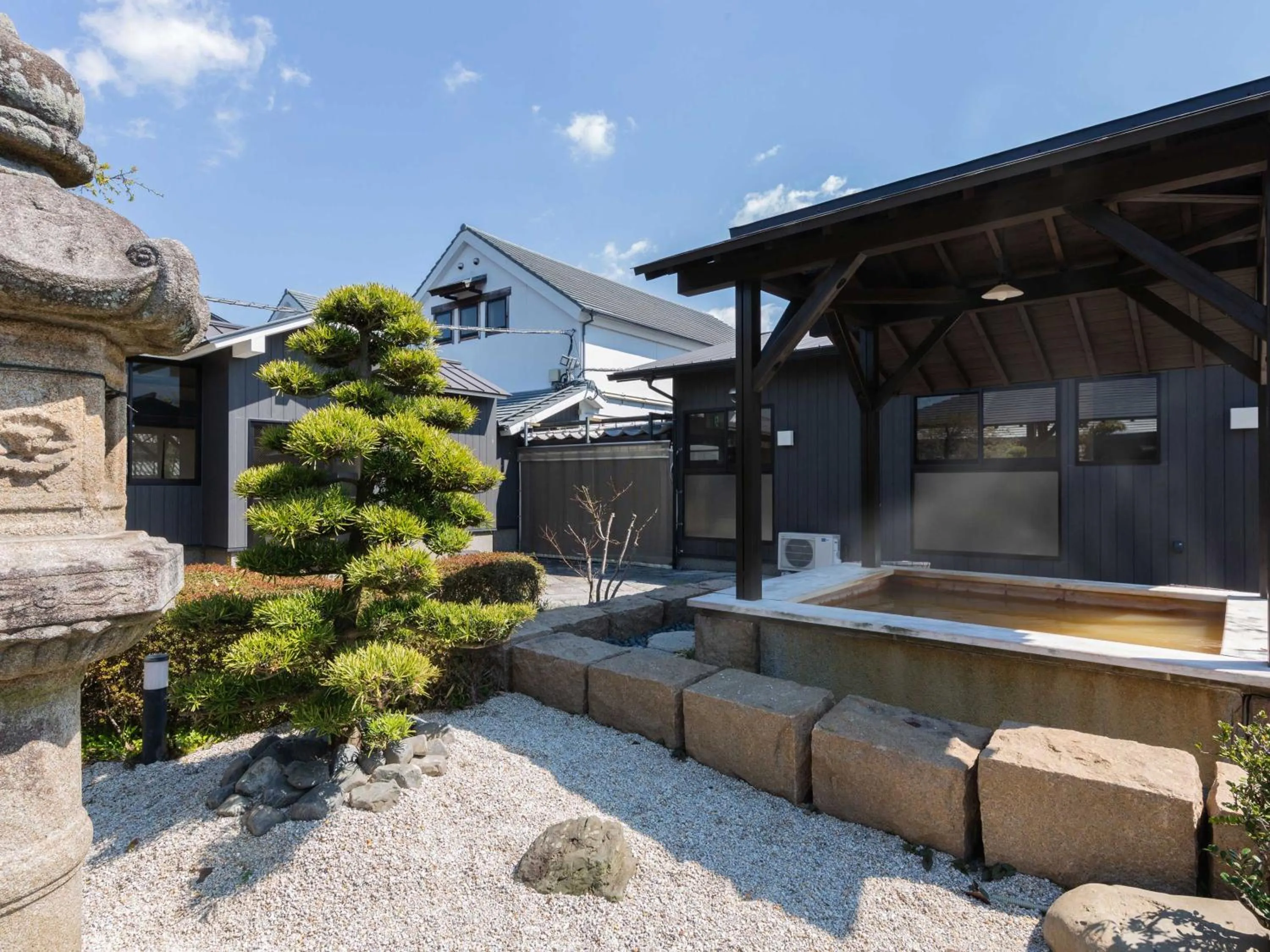 Hot Spring Bath in Katsuragi Onsen Happuu No Yu