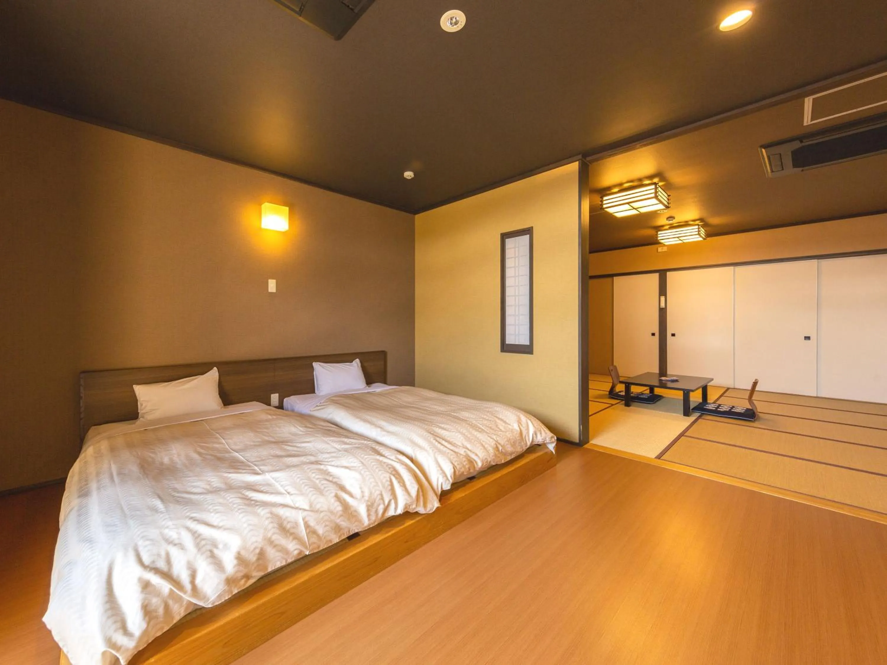 Bed in Katsuragi Onsen Happuu No Yu