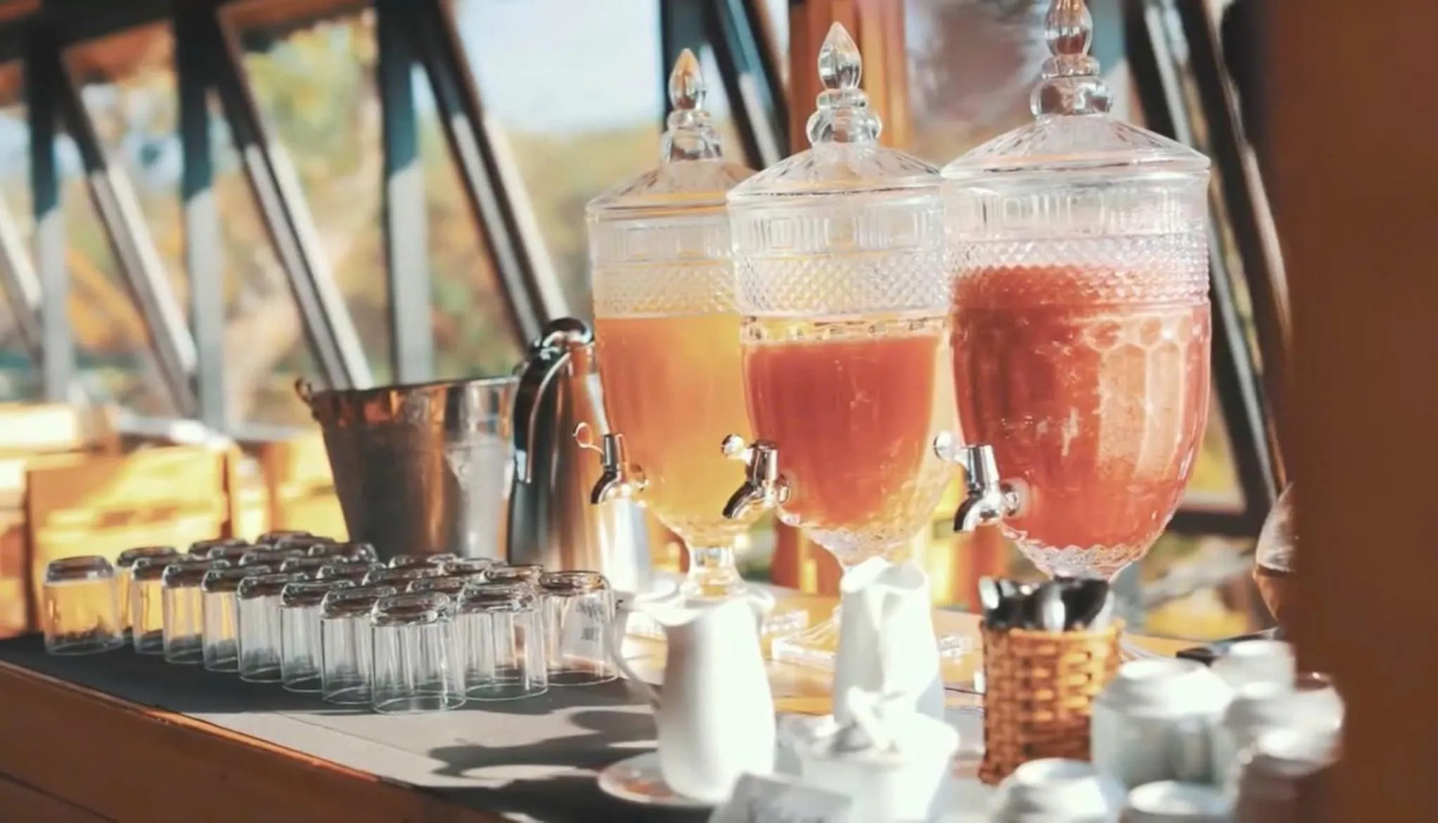 Restaurant/places to eat in Ong Lang Garden Resort