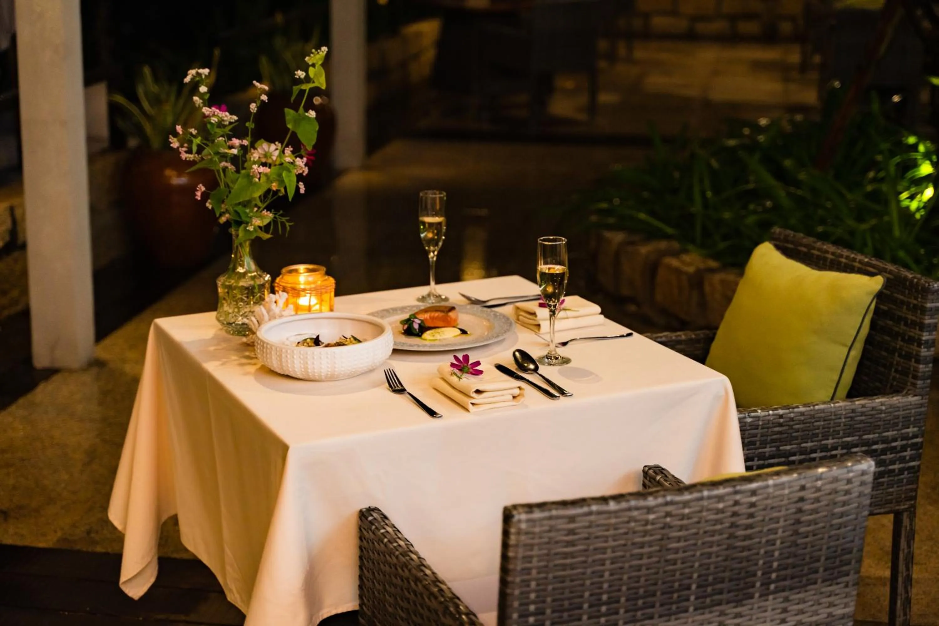 Restaurant/places to eat in Crown Retreat Quy Nhon Resort