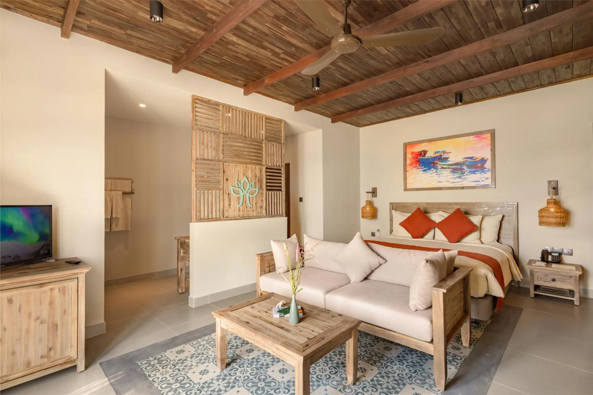 Bed in Crown Retreat Quy Nhon Resort