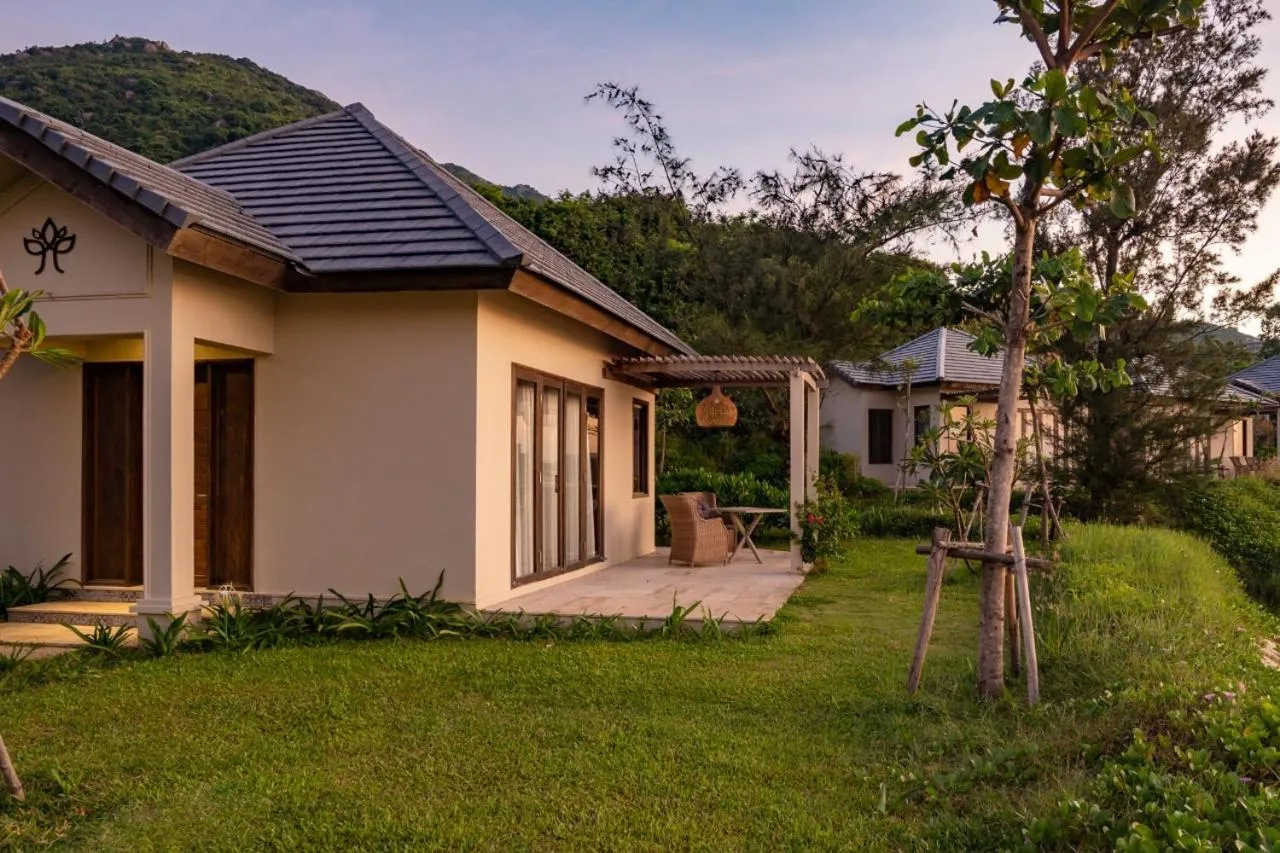 Property building in Crown Retreat Quy Nhon Resort
