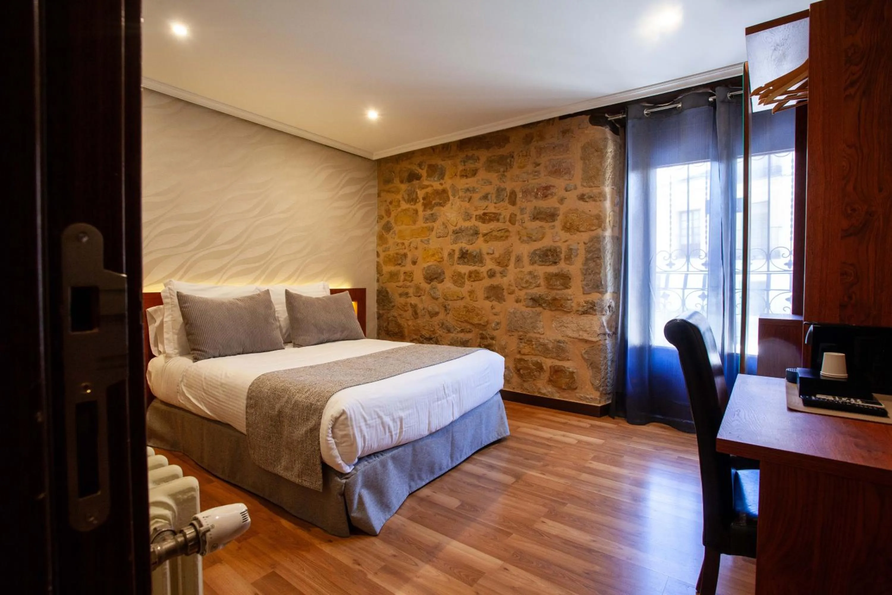 Bed in Hotel El Doncel