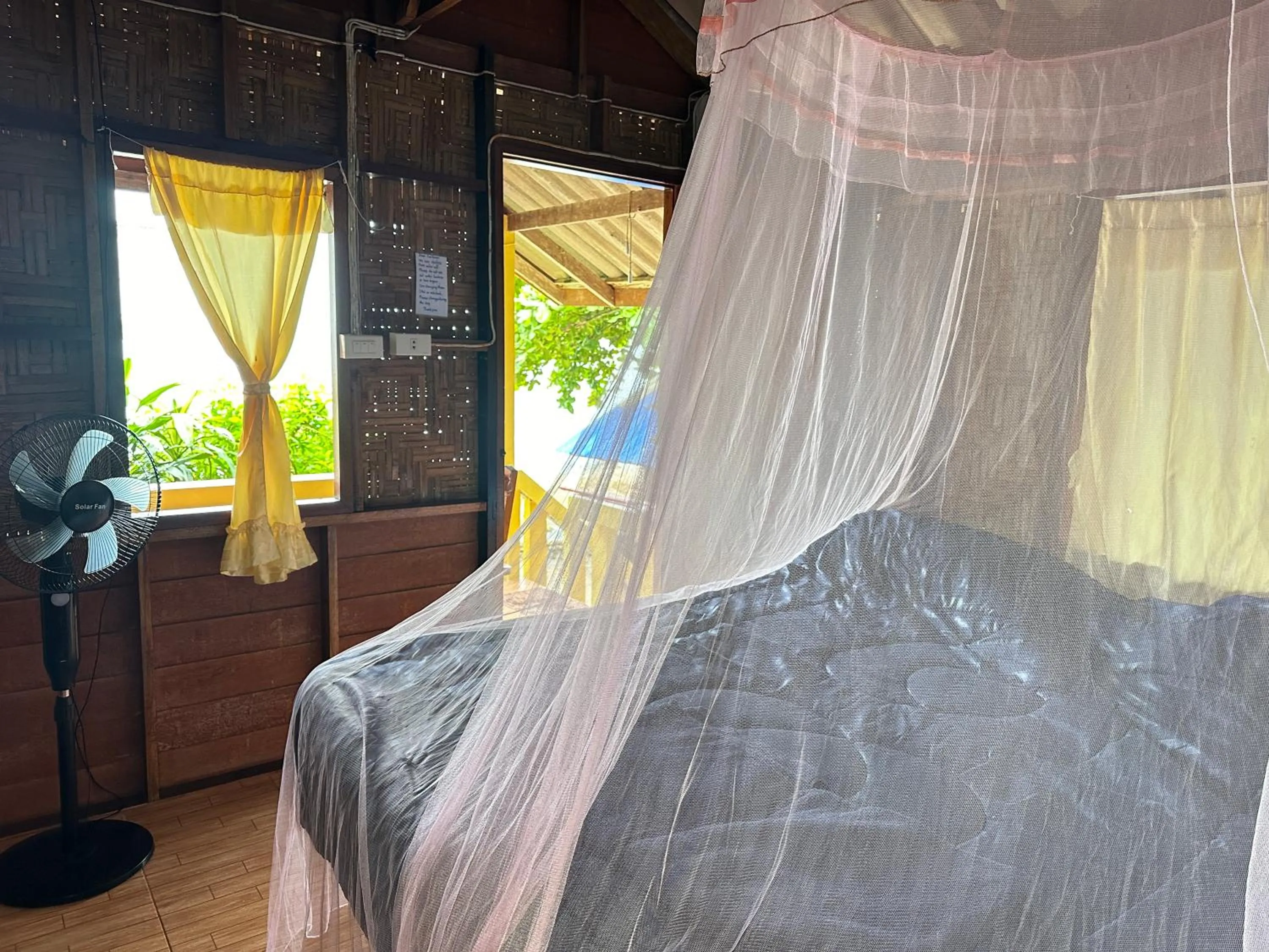 Bed in Mama's Bungalows Koh Chang Ranong