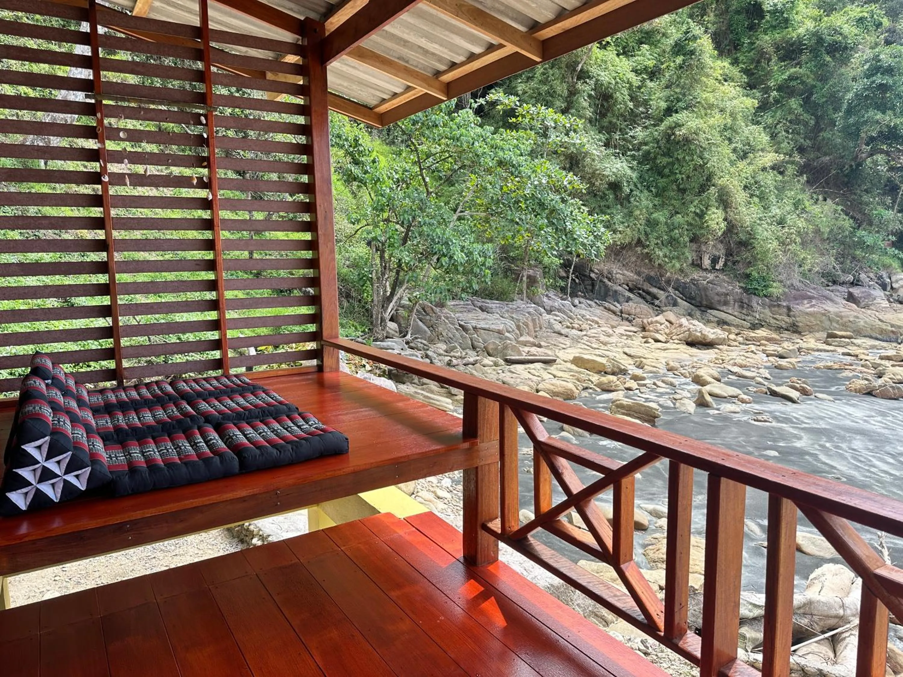 Mama's Bungalows Koh Chang Ranong