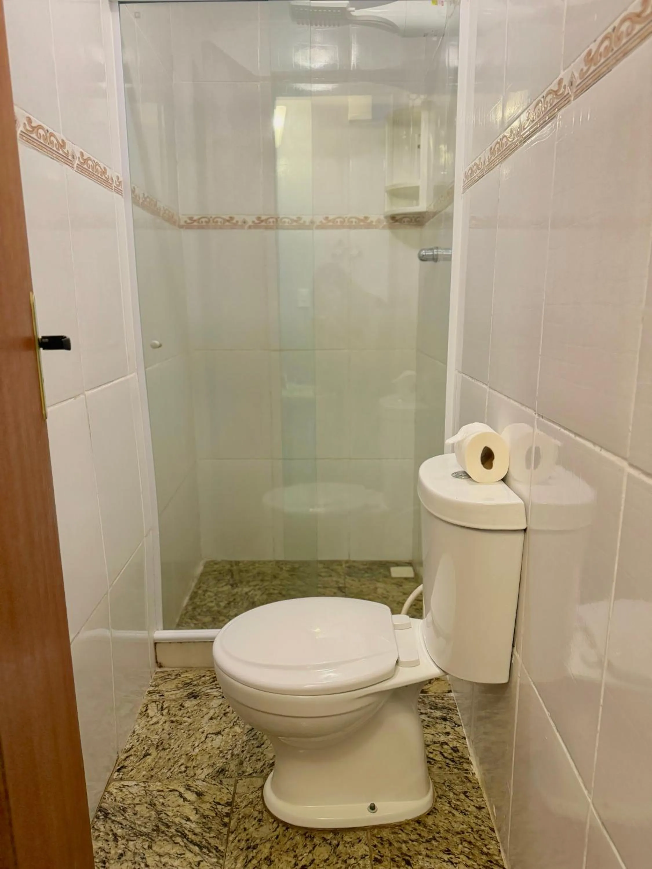 Bathroom in HMG Rio Suítes