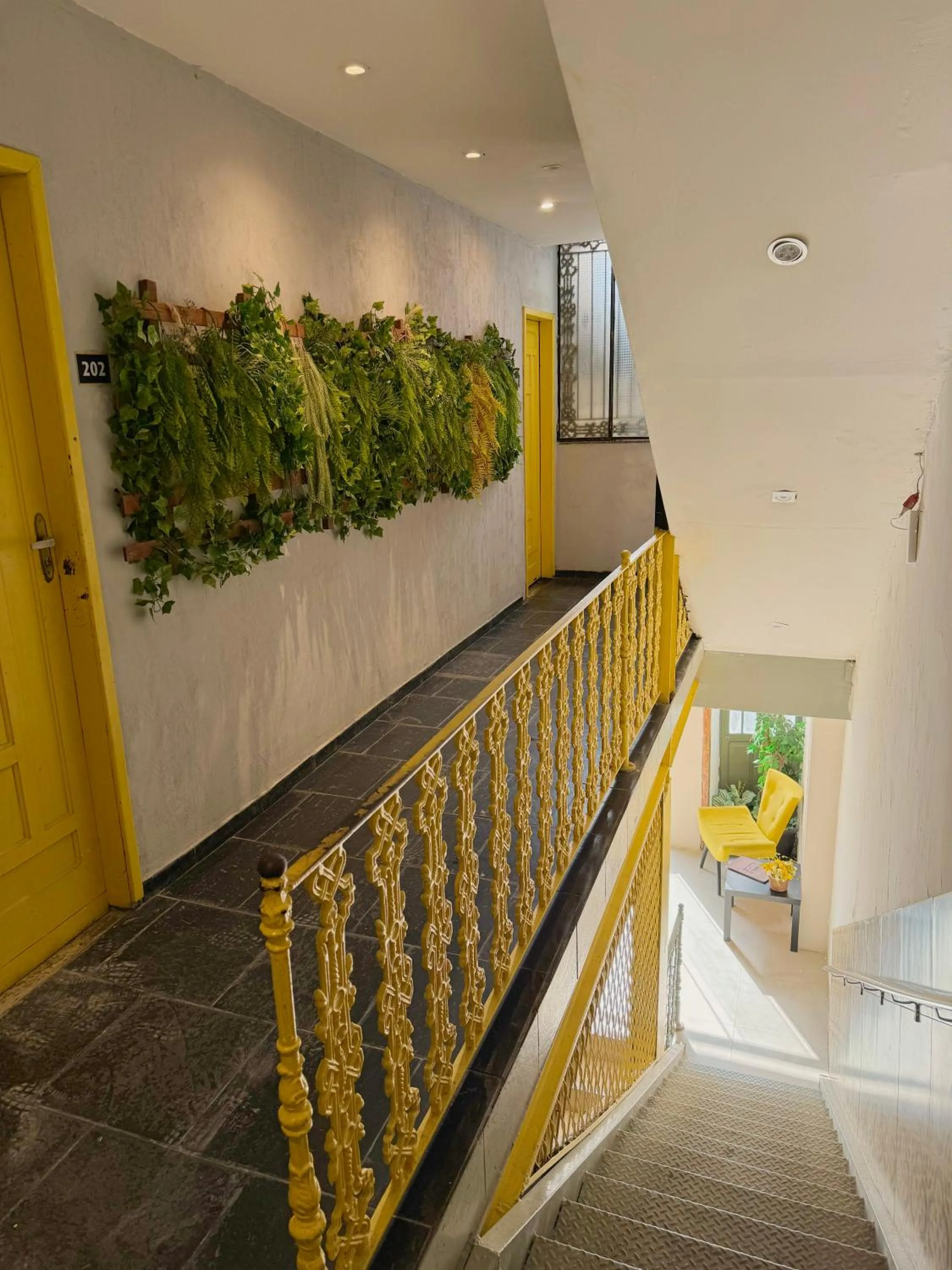 Seating area in HMG Rio Suítes