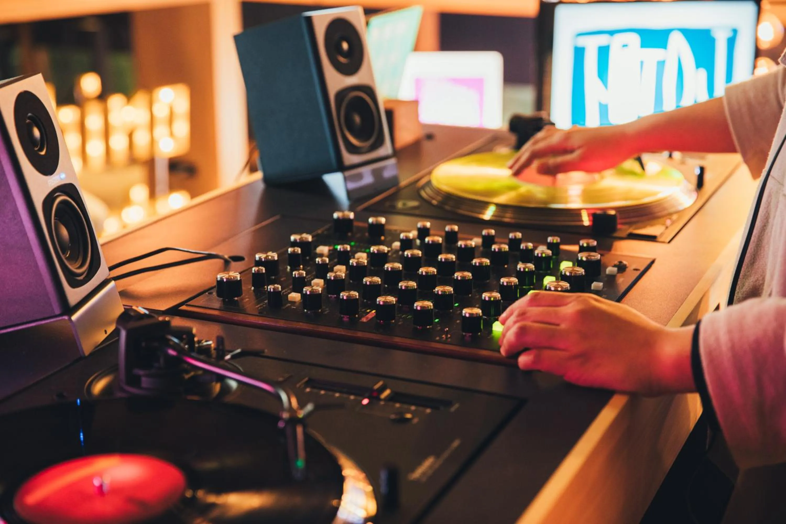 Nightclub / DJ in OMO5 Tokyo Otsuka by Hoshino Resorts