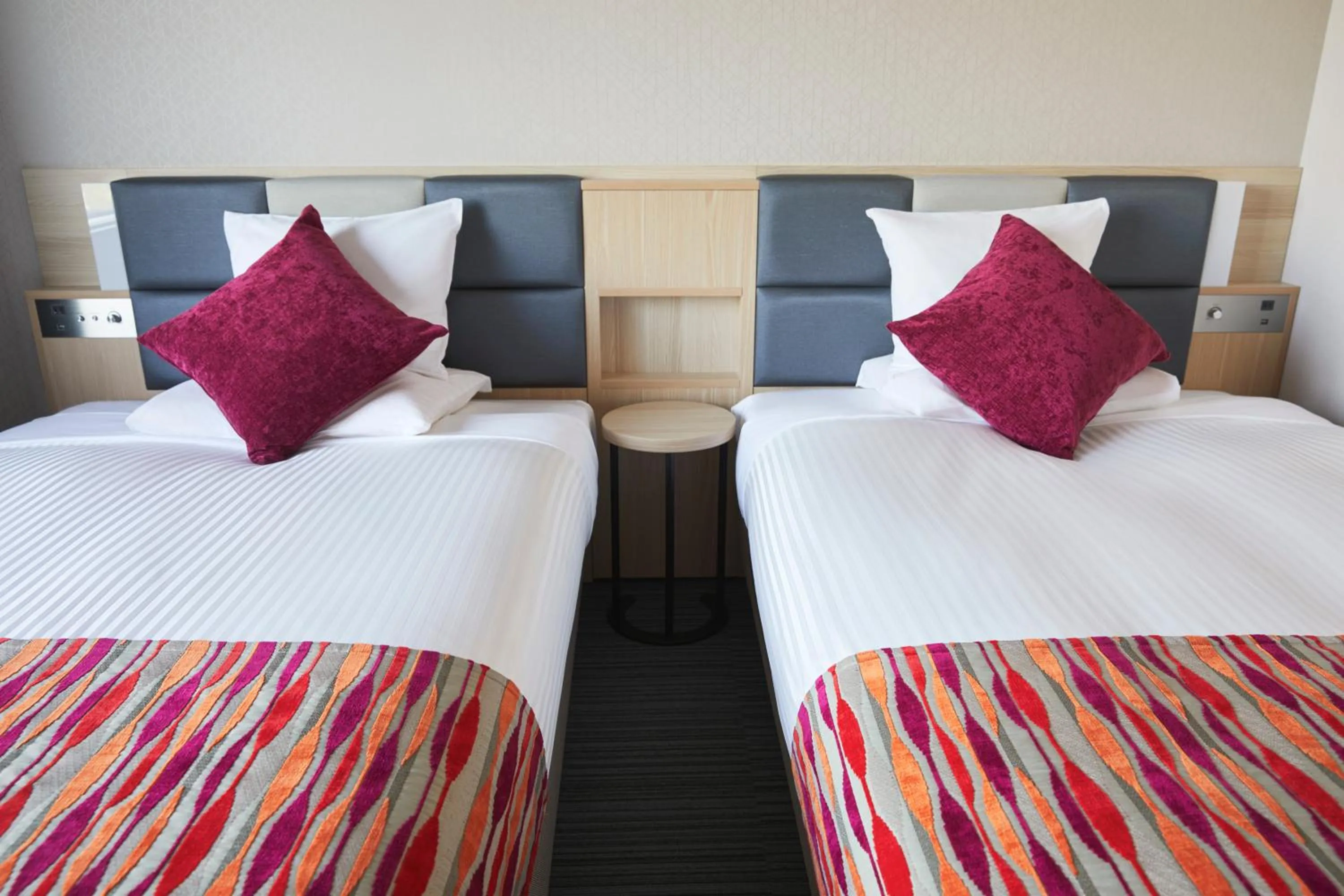 Photo of the whole room, Bed in HOTEL MYSTAYS PREMIER Narita