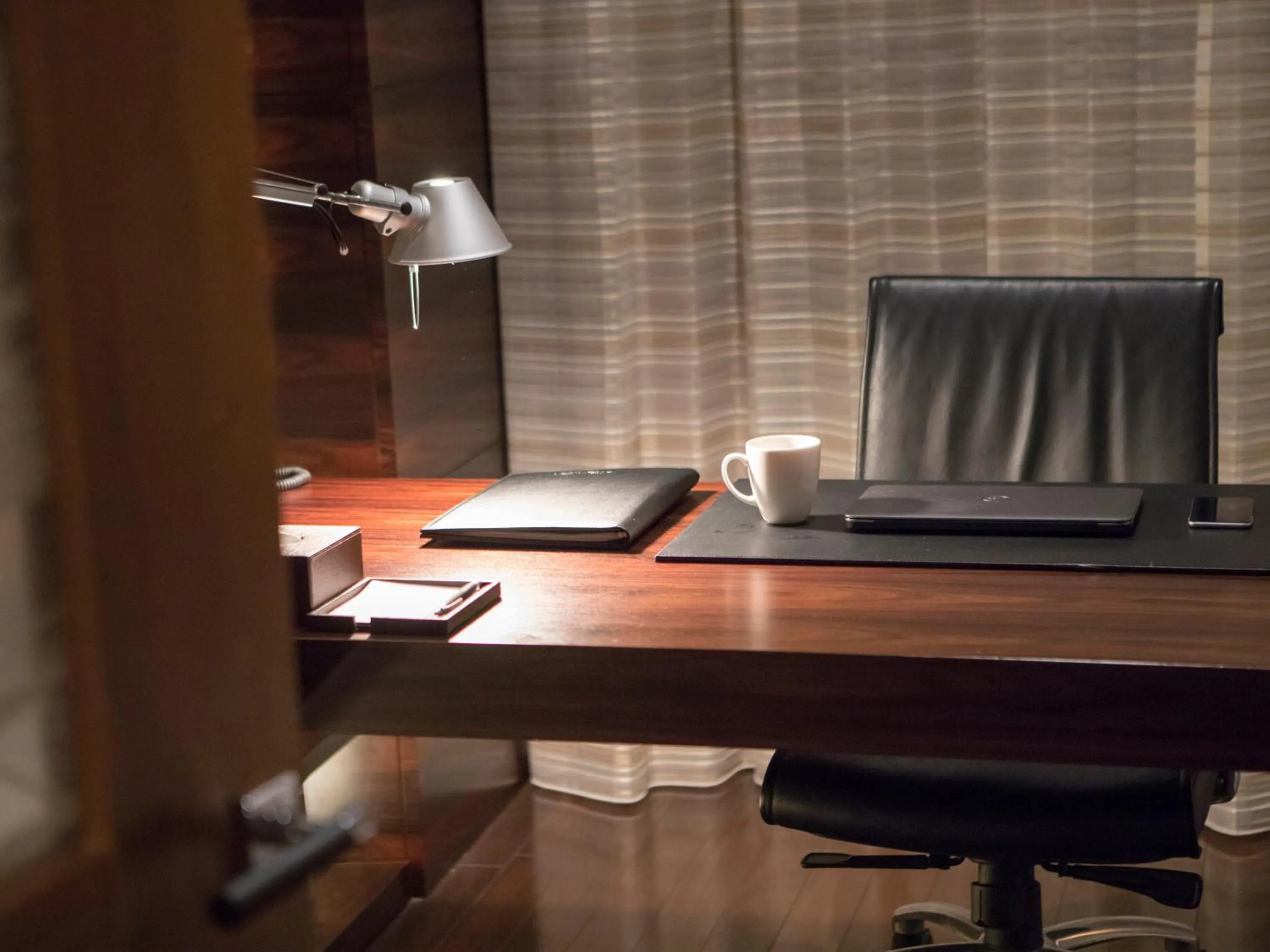 Photo of the whole room in HOTEL MYSTAYS PREMIER Narita