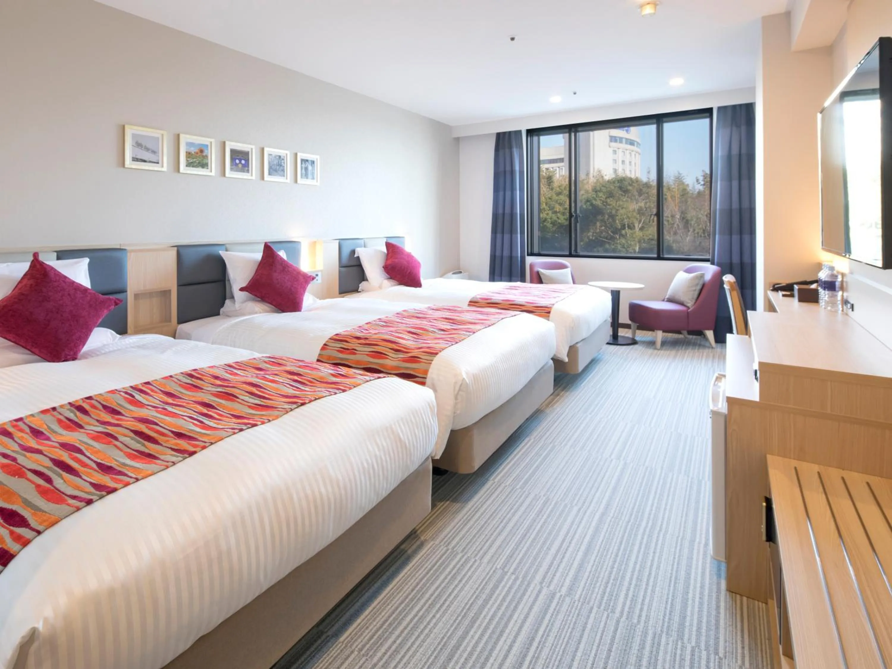 Photo of the whole room, Bed in HOTEL MYSTAYS PREMIER Narita