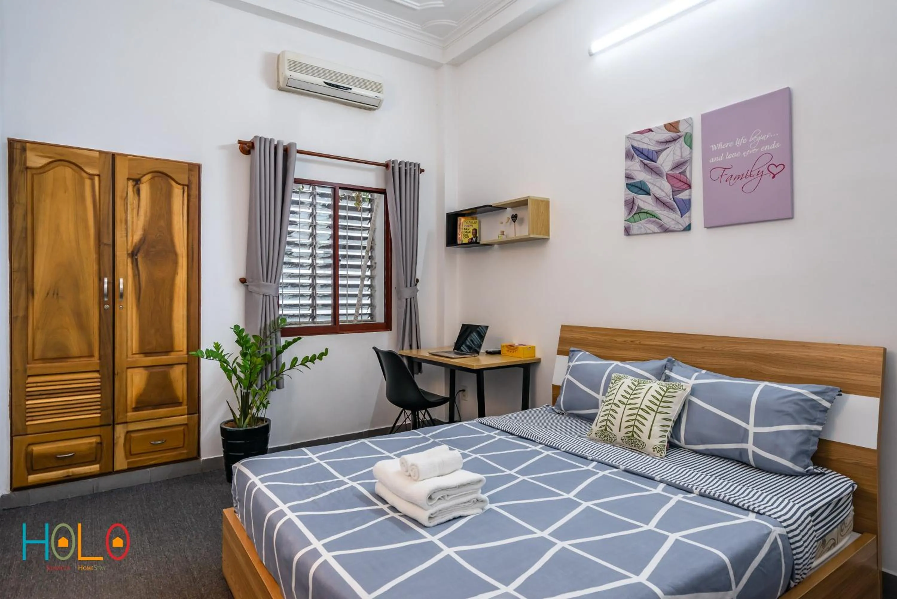 Bed in HoLo Fairy House Saigon - Serviced Homestay