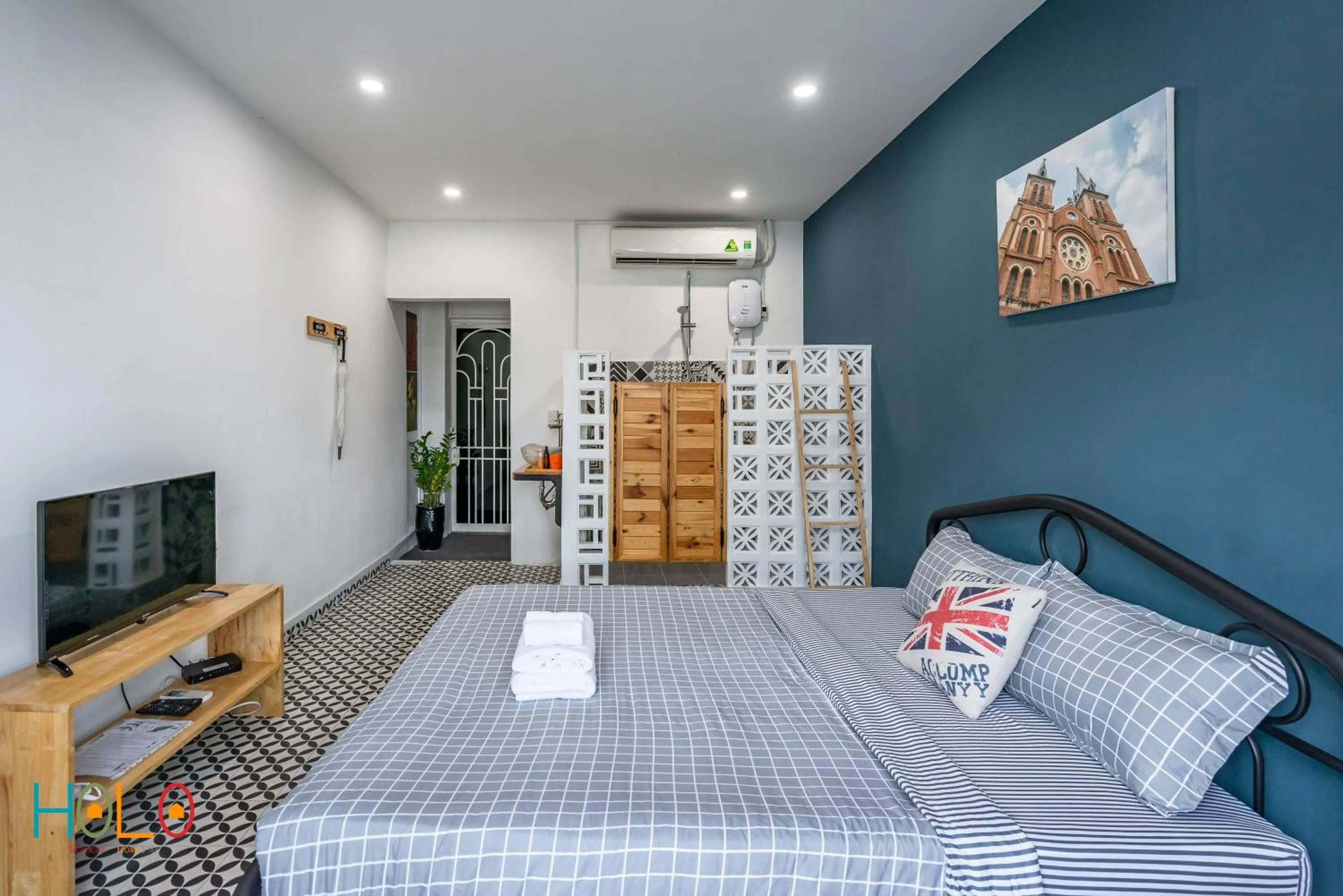 Bed in HoLo Fairy House Saigon - Serviced Homestay