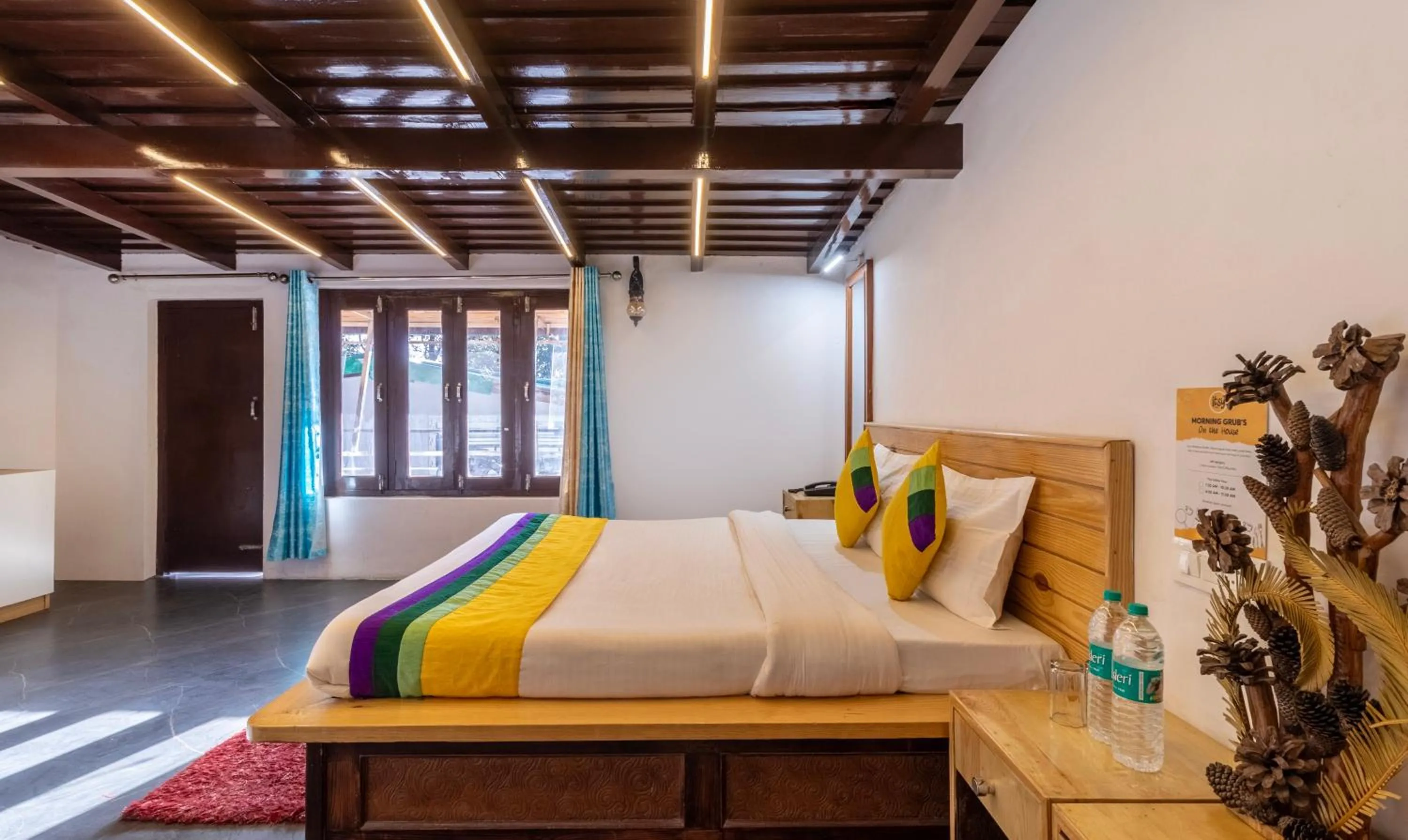 Bedroom, Bed in Itsy Hotels Shri Gv Inn, 600 Mtrs From Tiffin Top