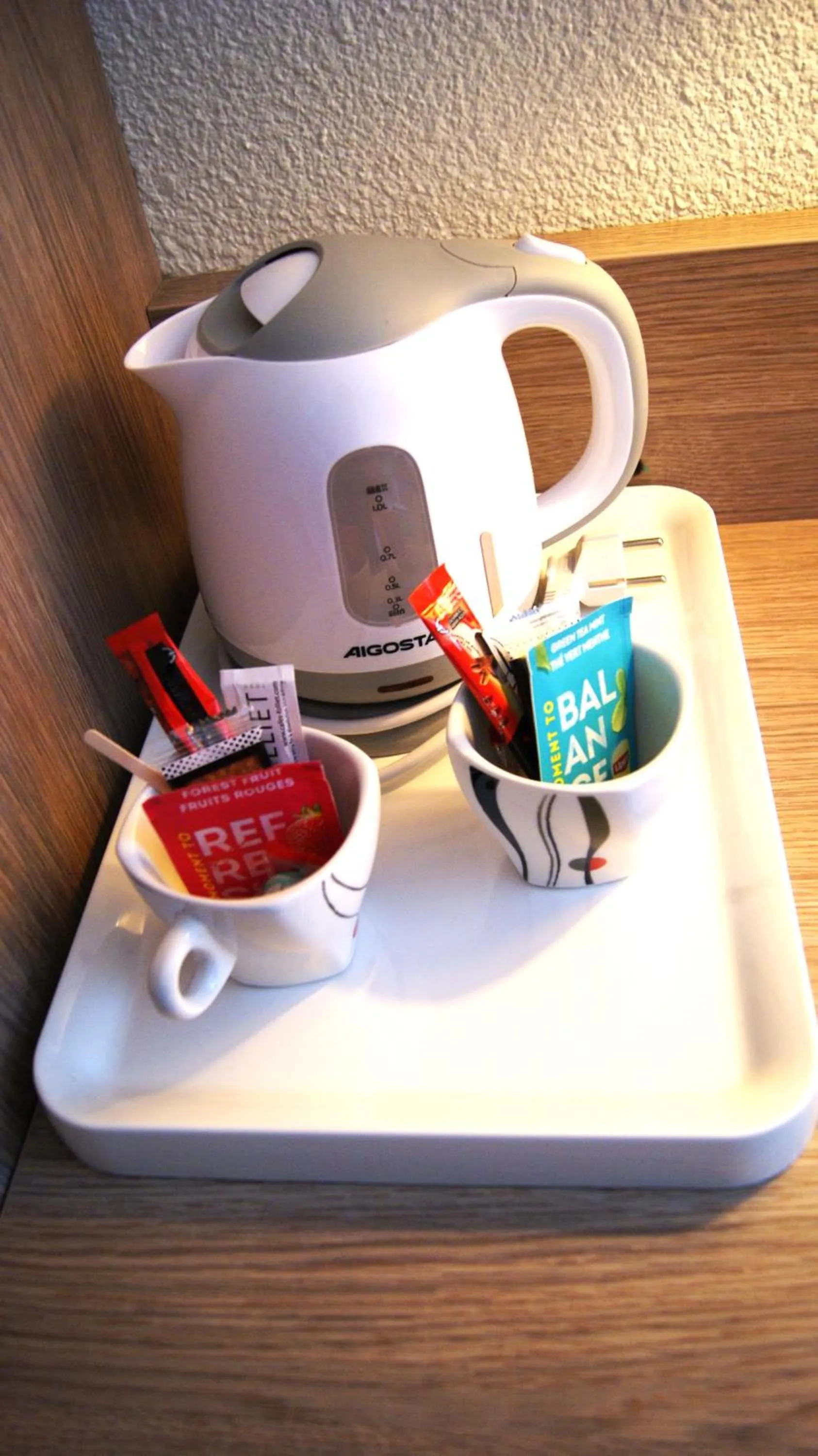 Coffee/tea facilities in The Originals City, Hôtel Le Gayant, Douai