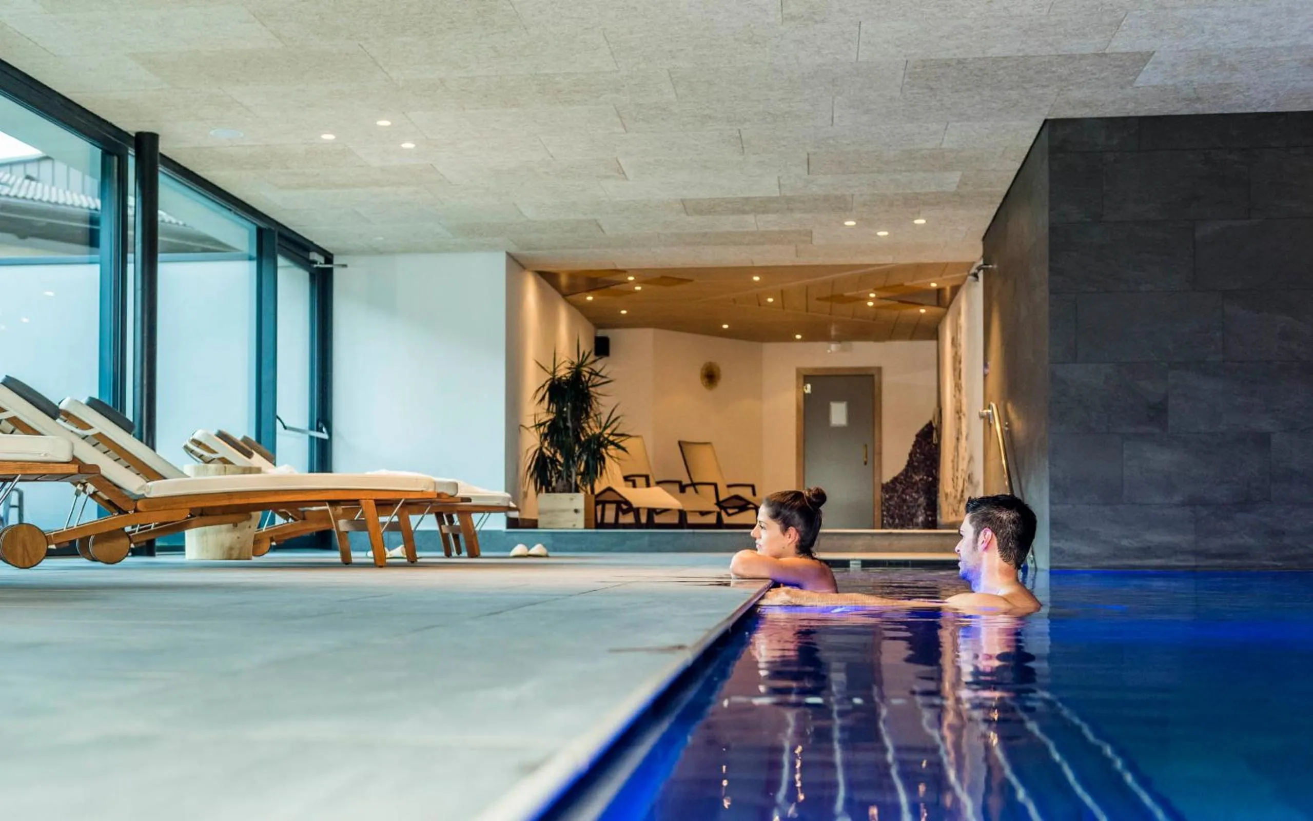 Swimming pool in Hotel Lener