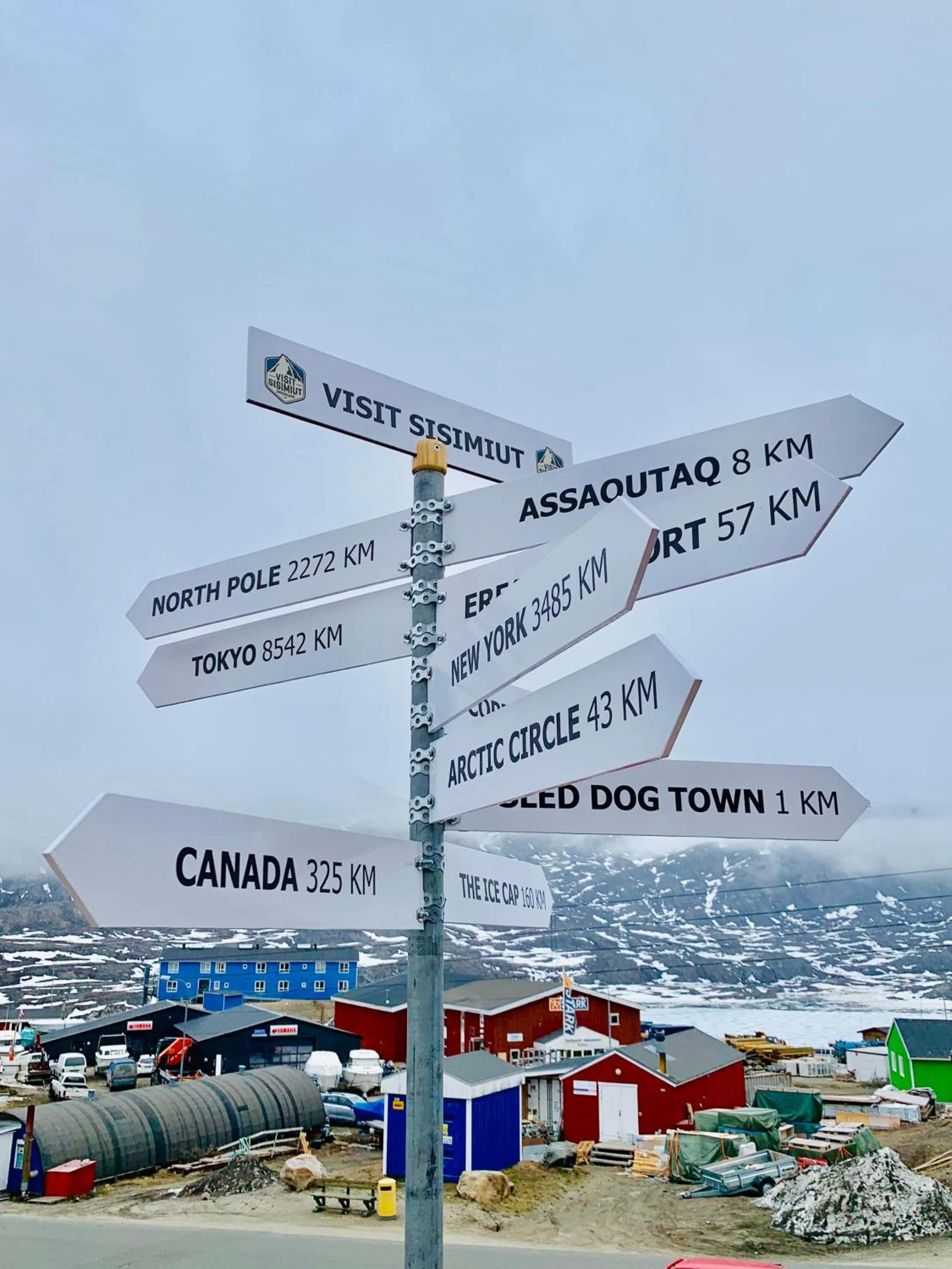 Property logo or sign in Hotel Sisimiut & Tours