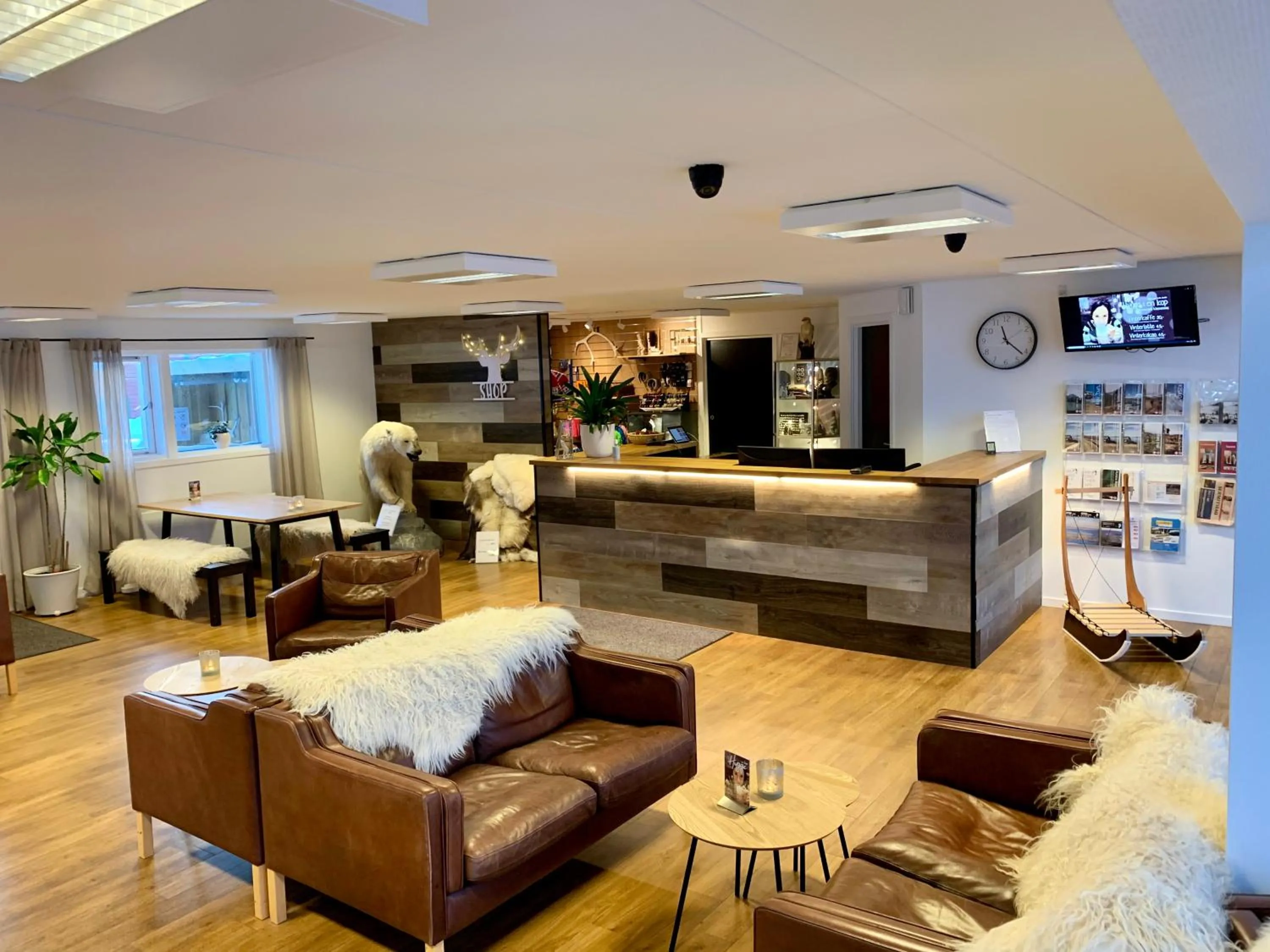 Living room in Hotel Sisimiut & Tours