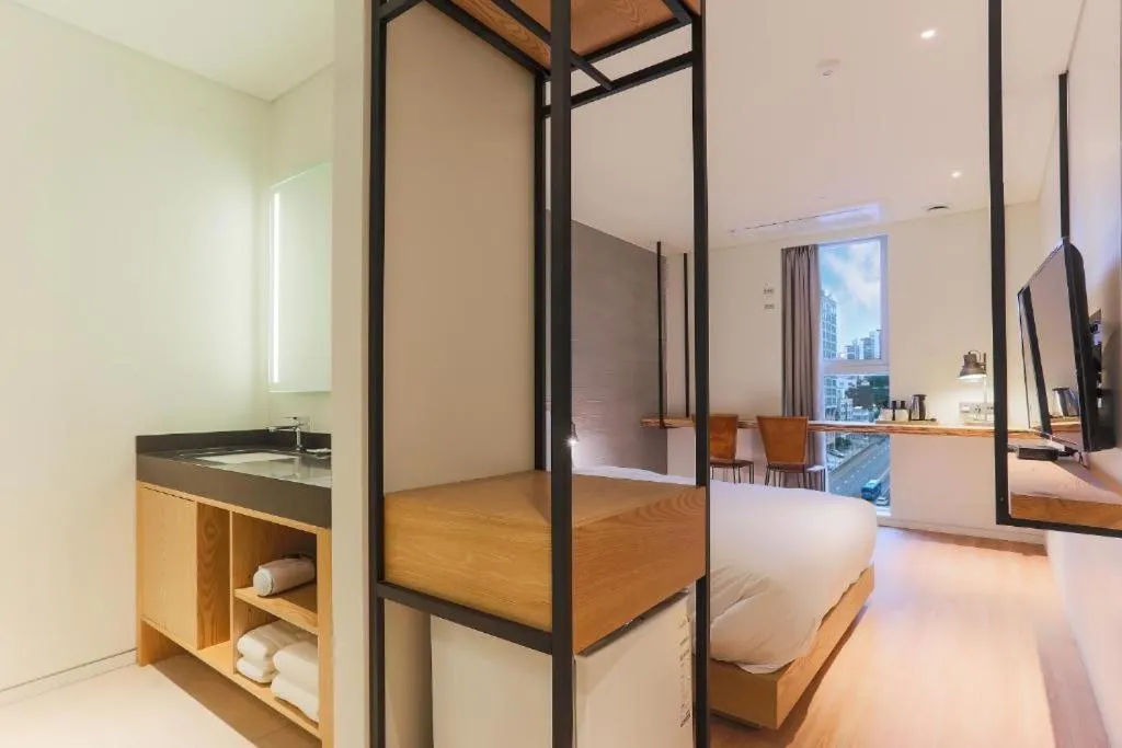 Bed in H Avenue Hotel Dongdaemun Sungshin