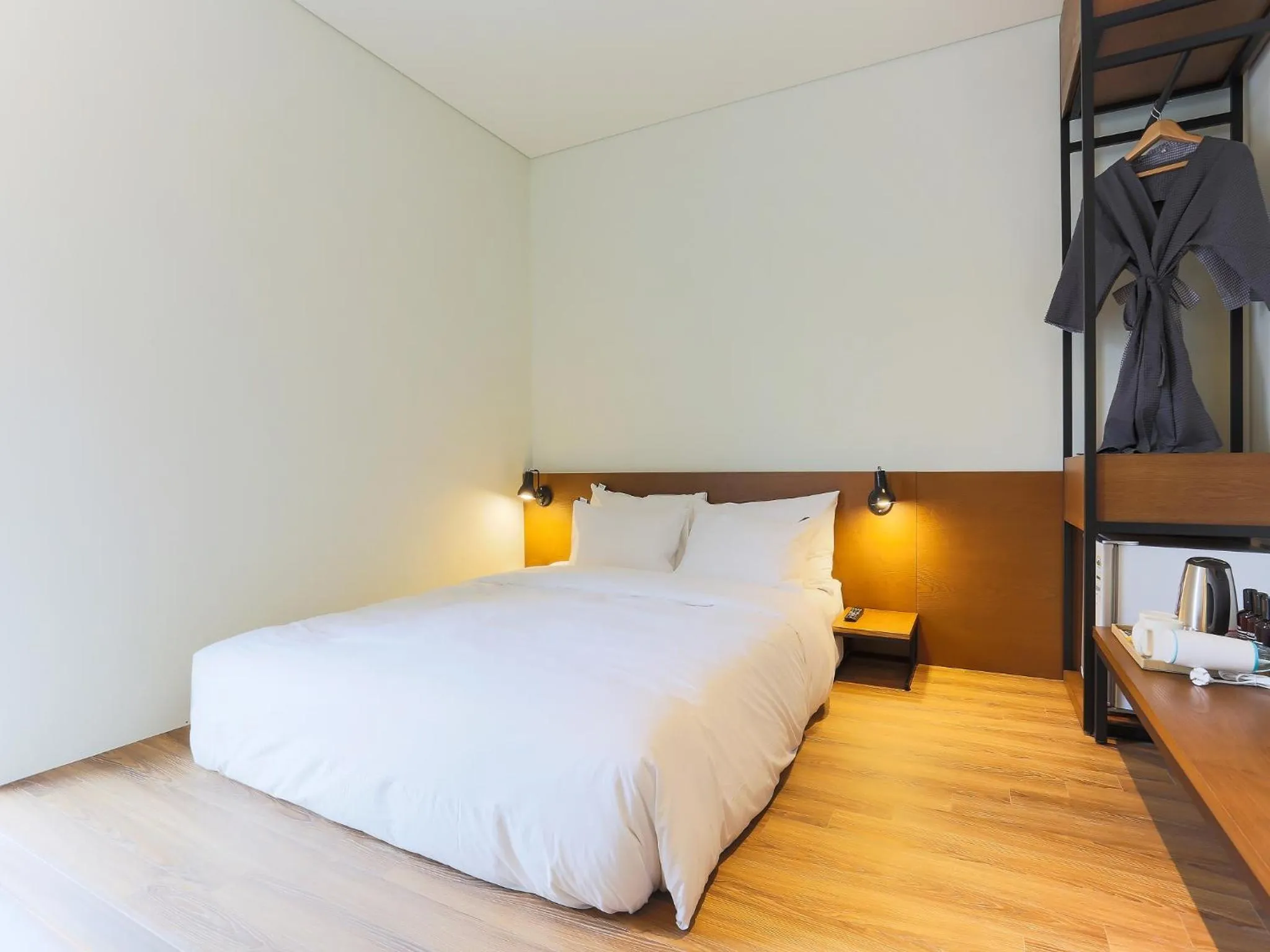 Bedroom, Bed in H Avenue Hotel Dongdaemun Sungshin