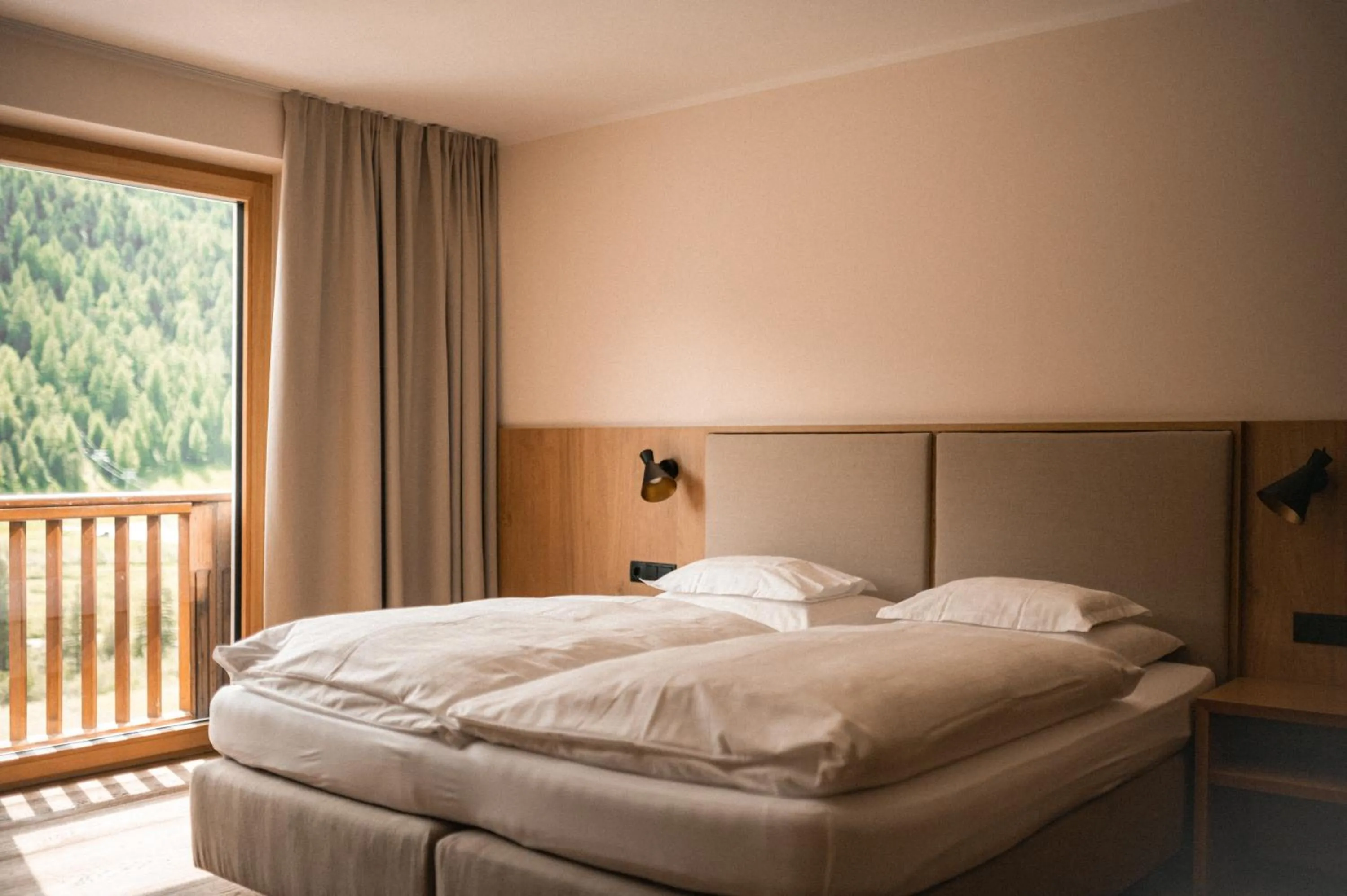 Bed in Hotel Cristallo