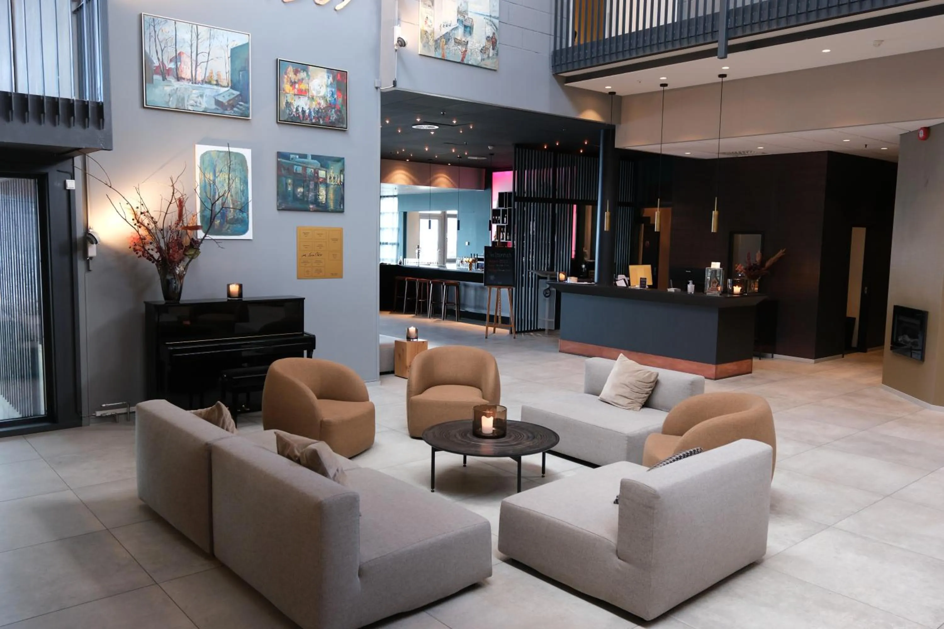 Lobby or reception in Ørland Kysthotell