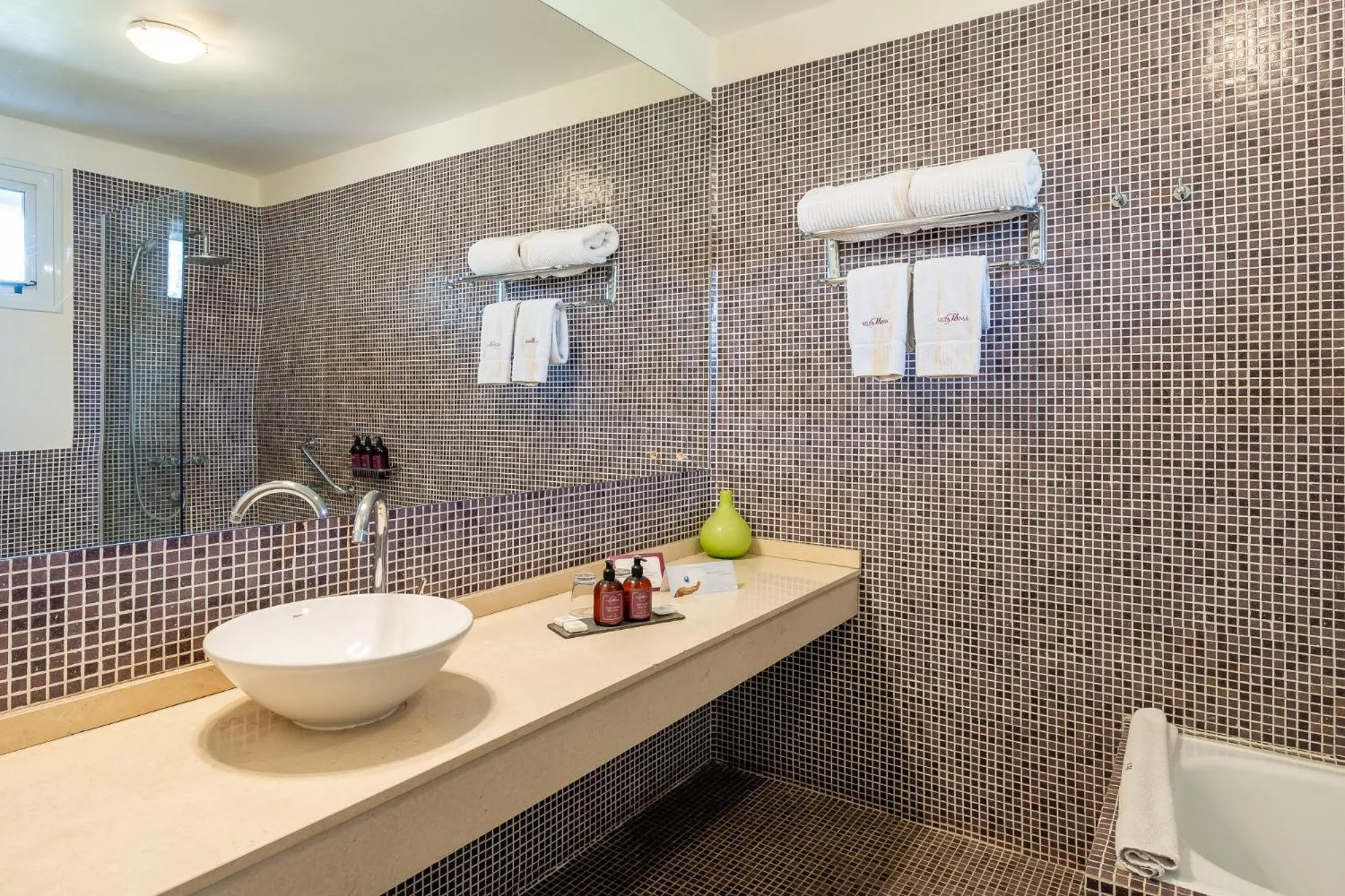 Bathroom in Villa Mansa