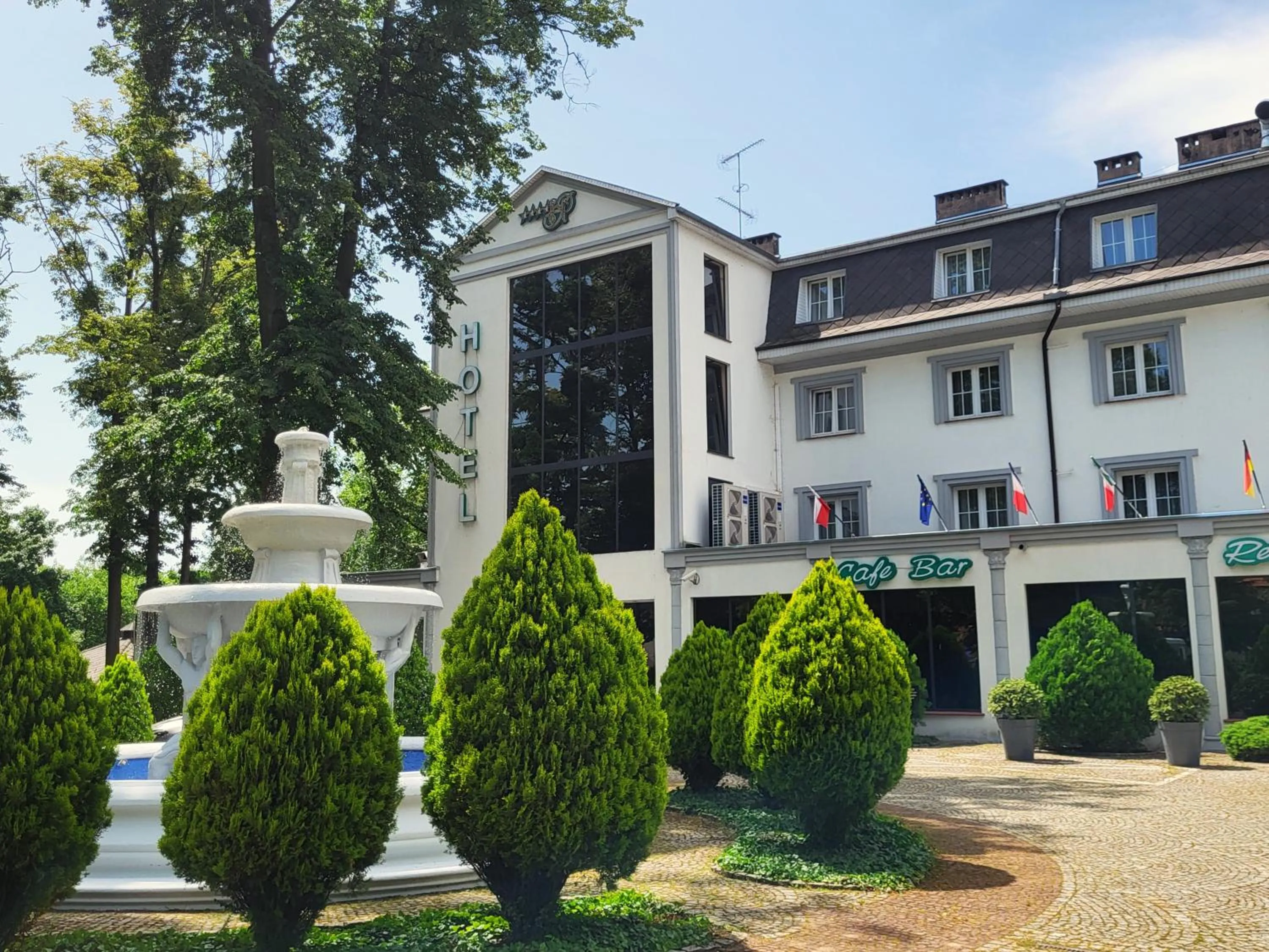 Property building in Hotel Pietrak