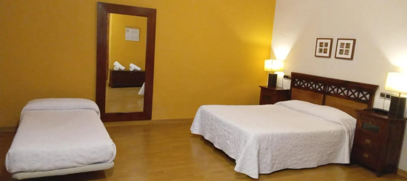 Bed in Hotel de Montaña Rubielos