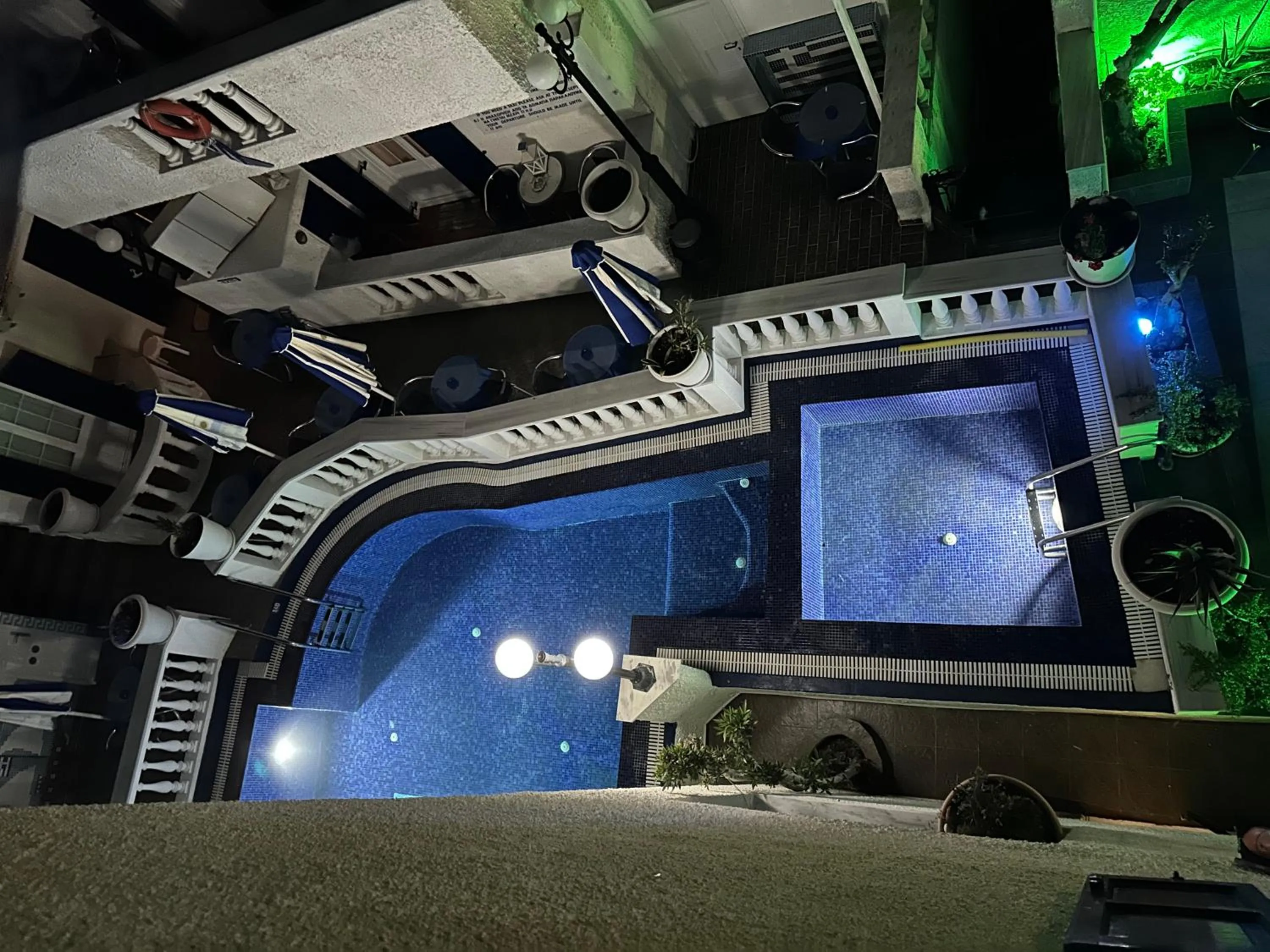 Night in Hotel Porto Perissa