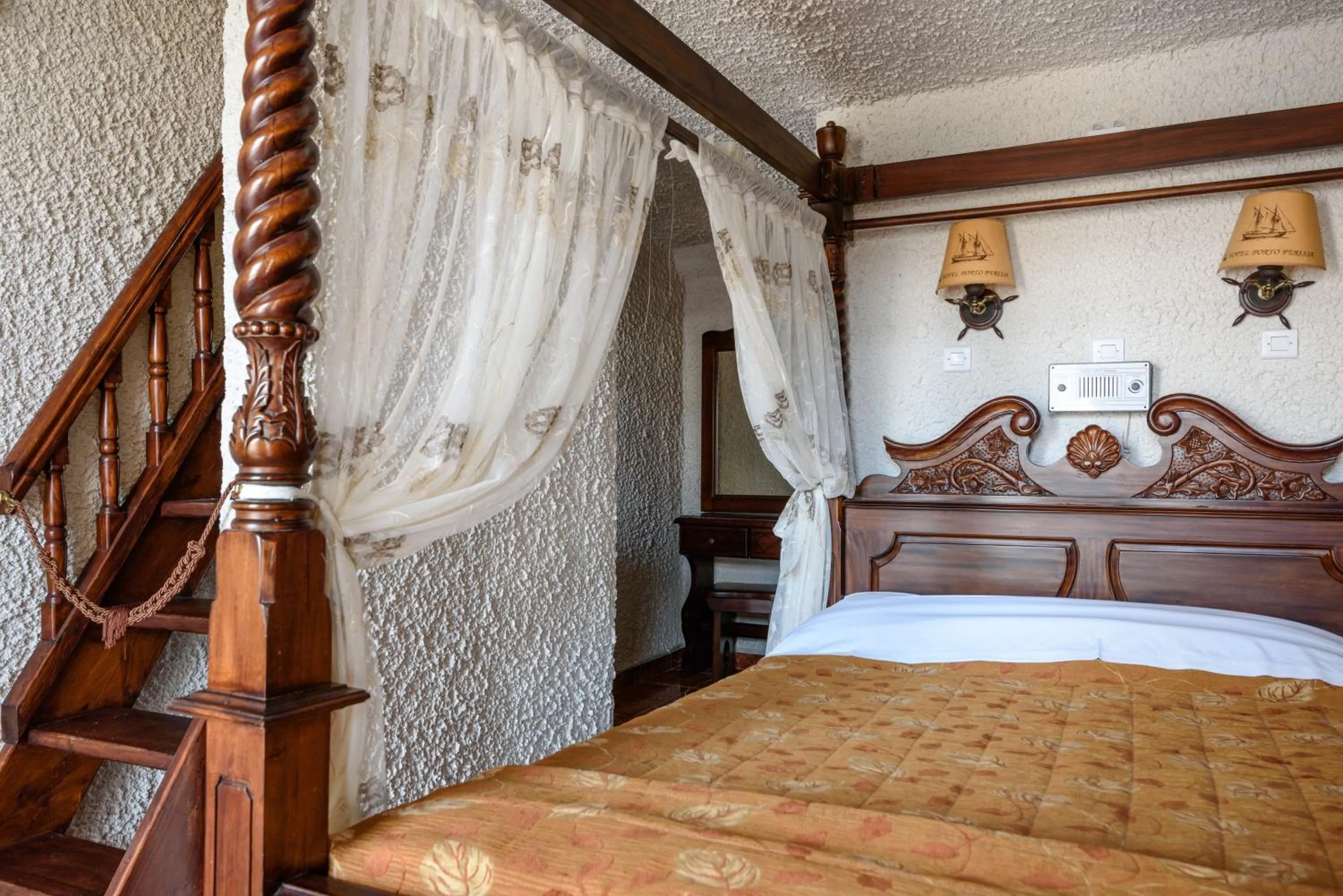 Bed in Hotel Porto Perissa