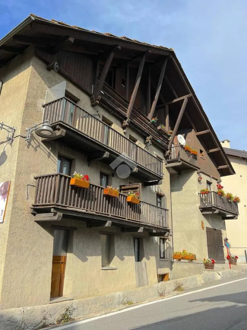 Property building in Il Fraitevino hotel bed & breakfast