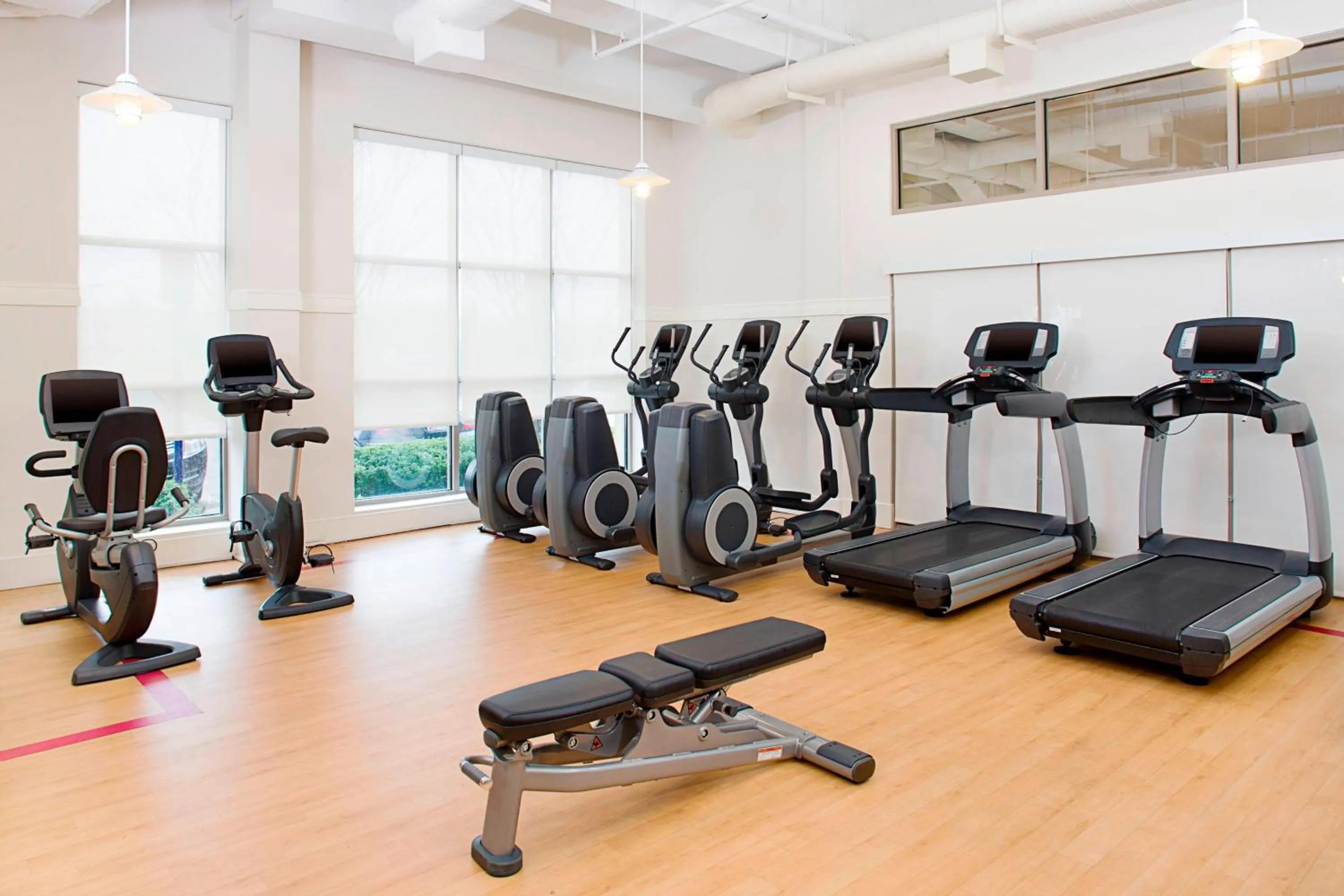 Fitness centre/facilities in Sheraton Rockville