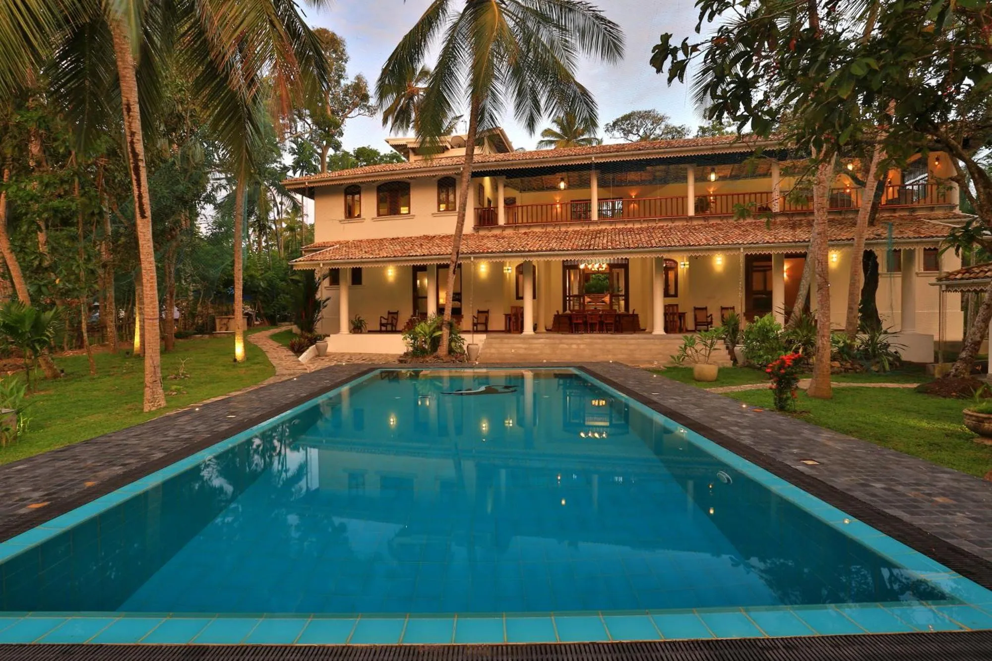 Swimming pool in Amara Villa