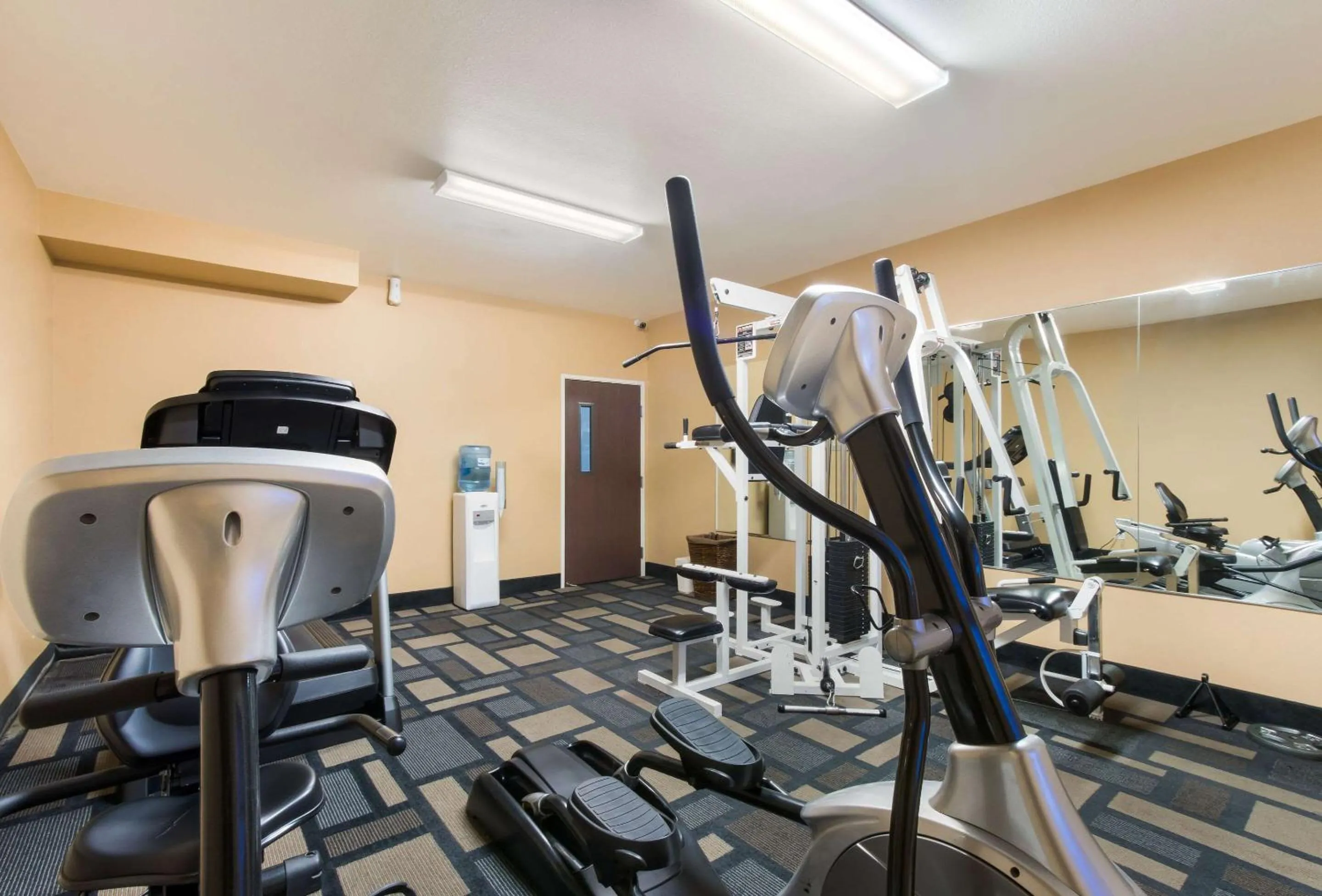 Fitness centre/facilities in MainStay Suites Extended Stay Hotel Casa Grande