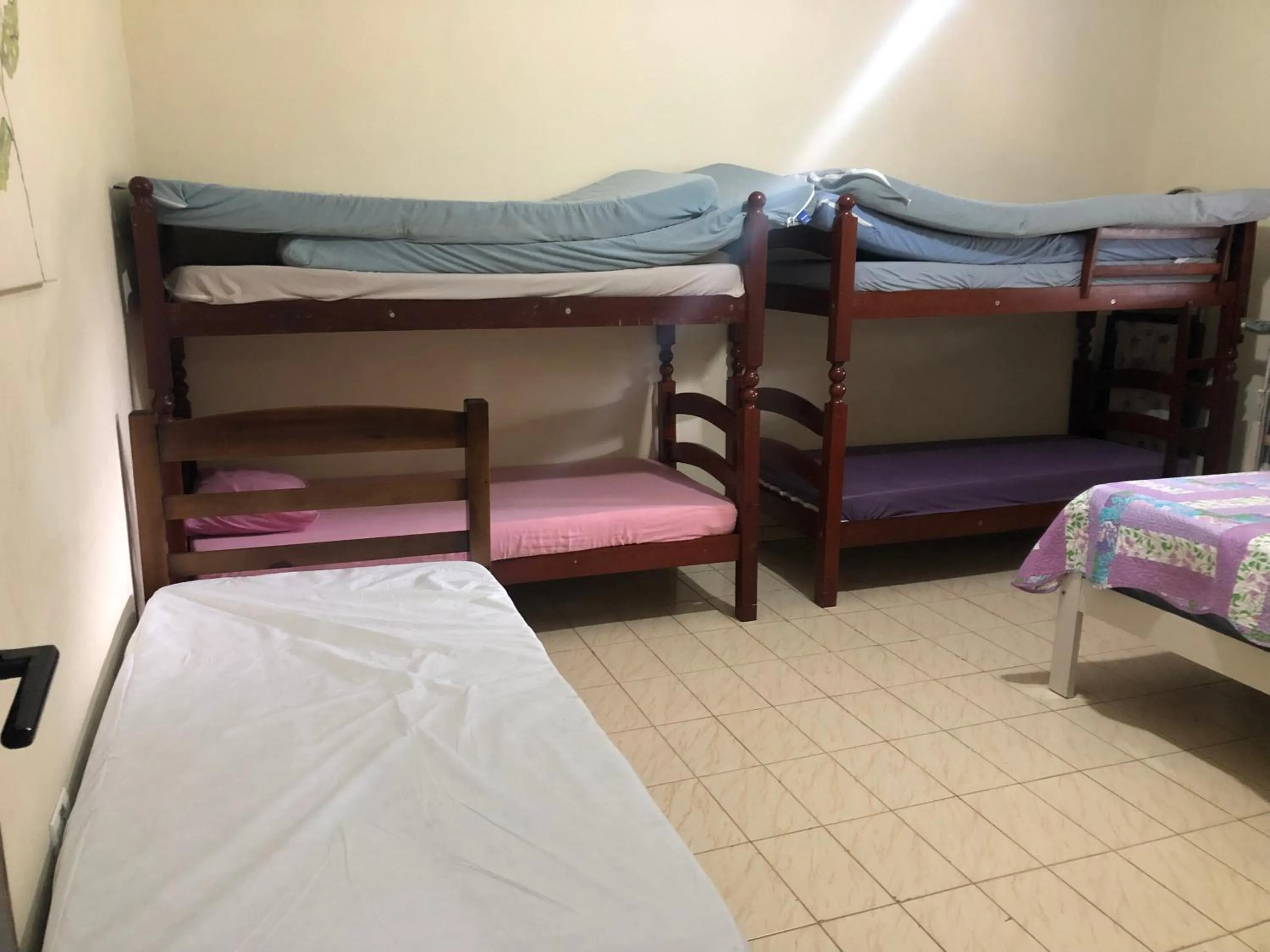 Bed in Casa em frente à praia Boracéia